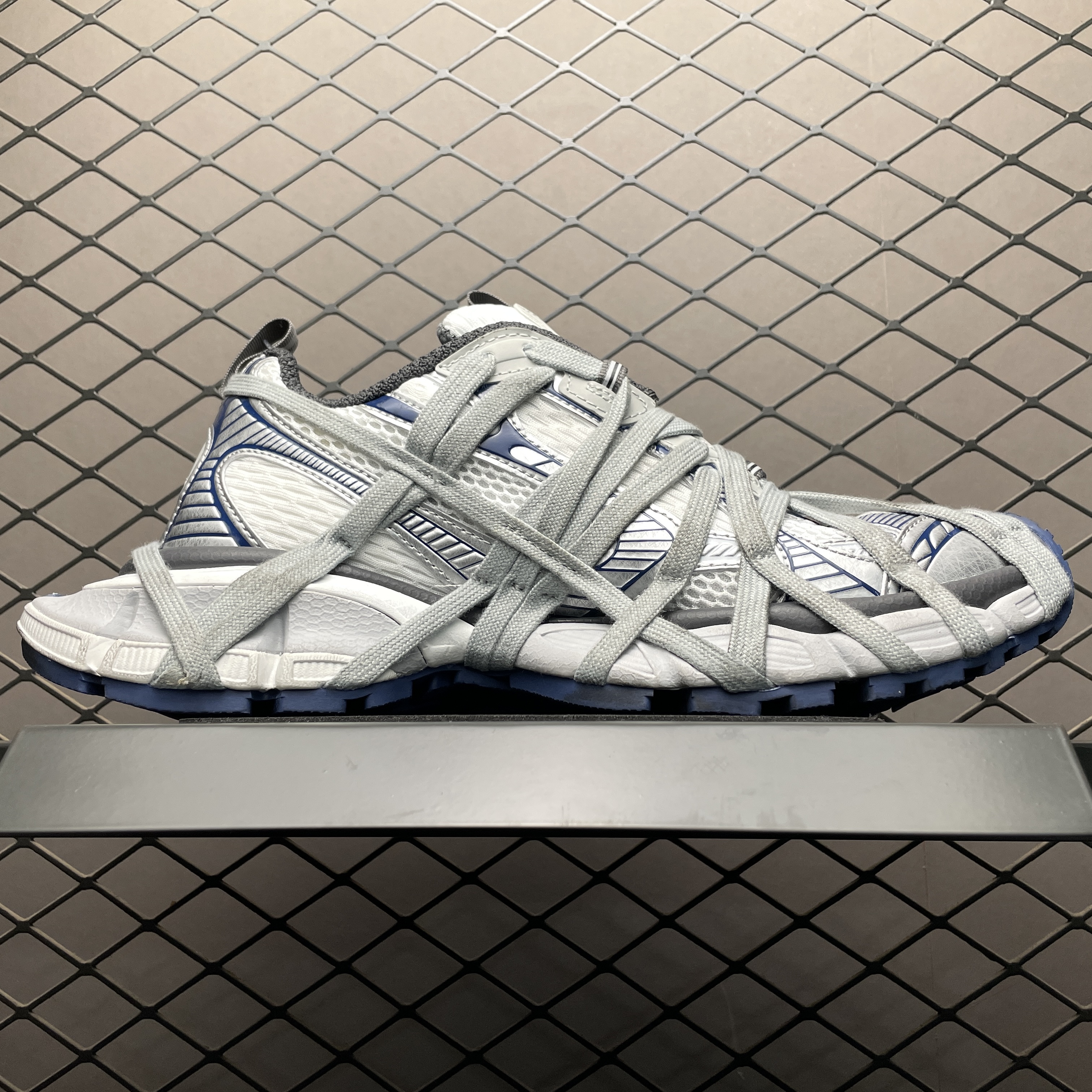 Balenciaga 3xl Extreme Lace White / Grey（778698W3XLL9114）