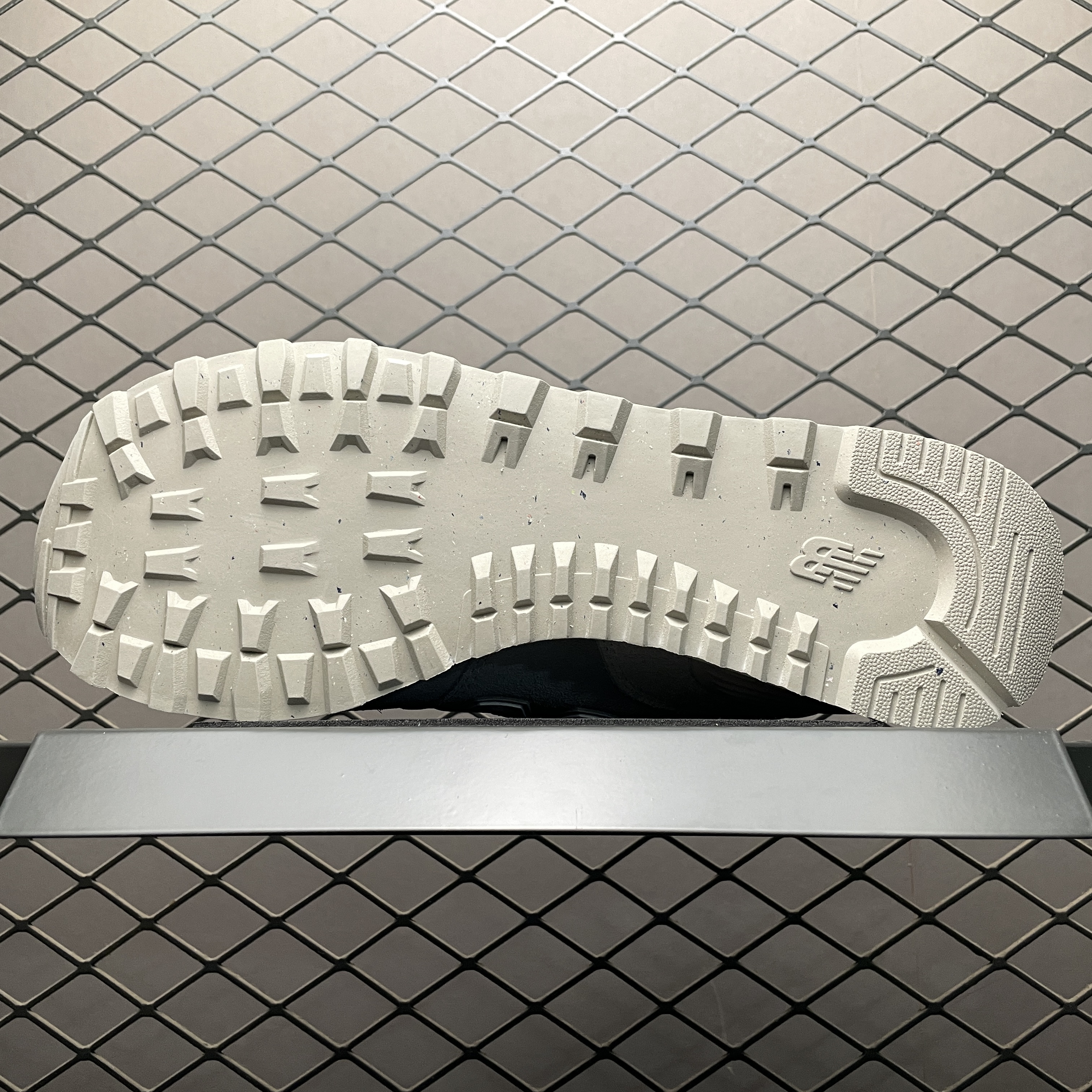 New Balance 574 Slate Grey White (U574BKR)