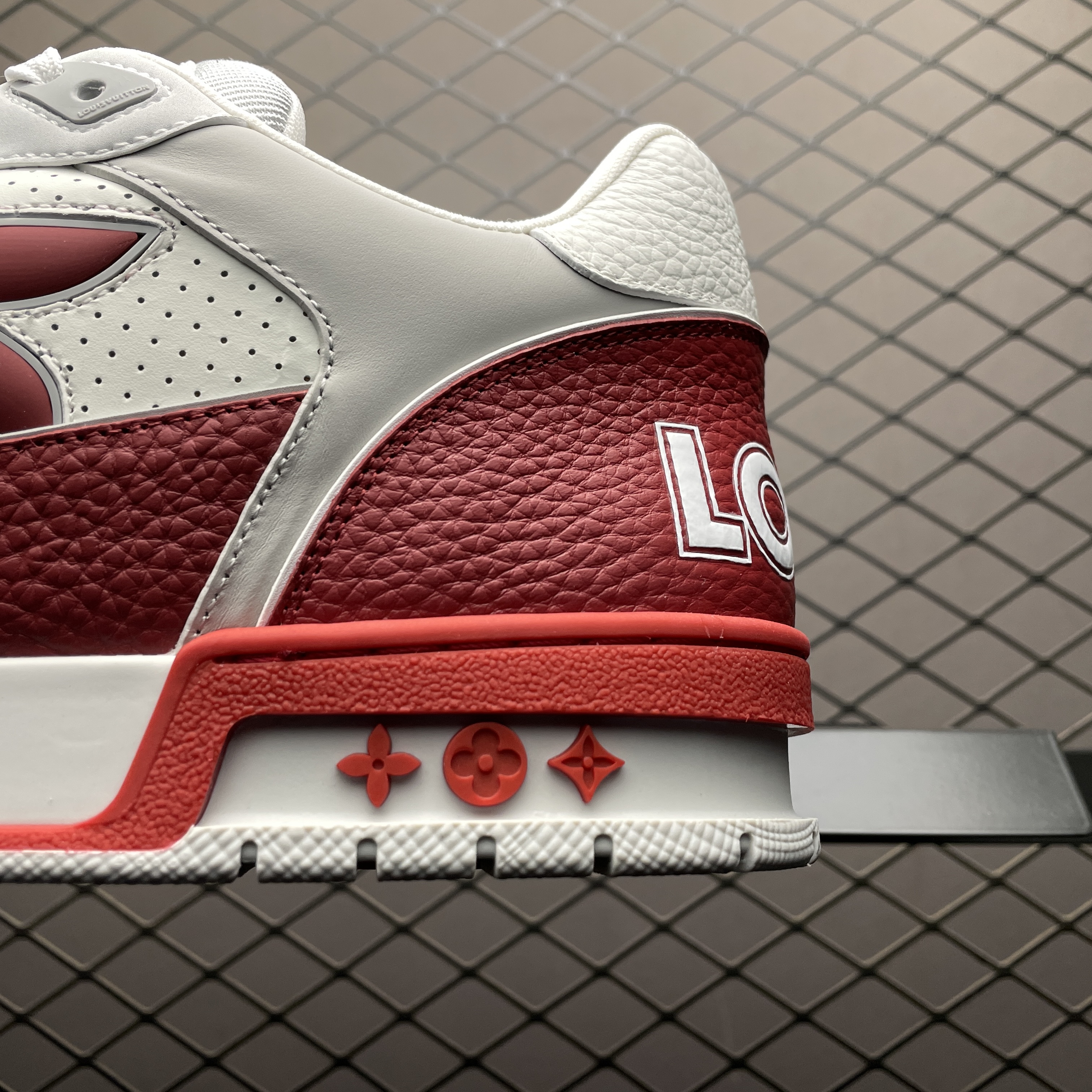 Louis Vuitton LV Trainer Sneaker（1AHTCD）