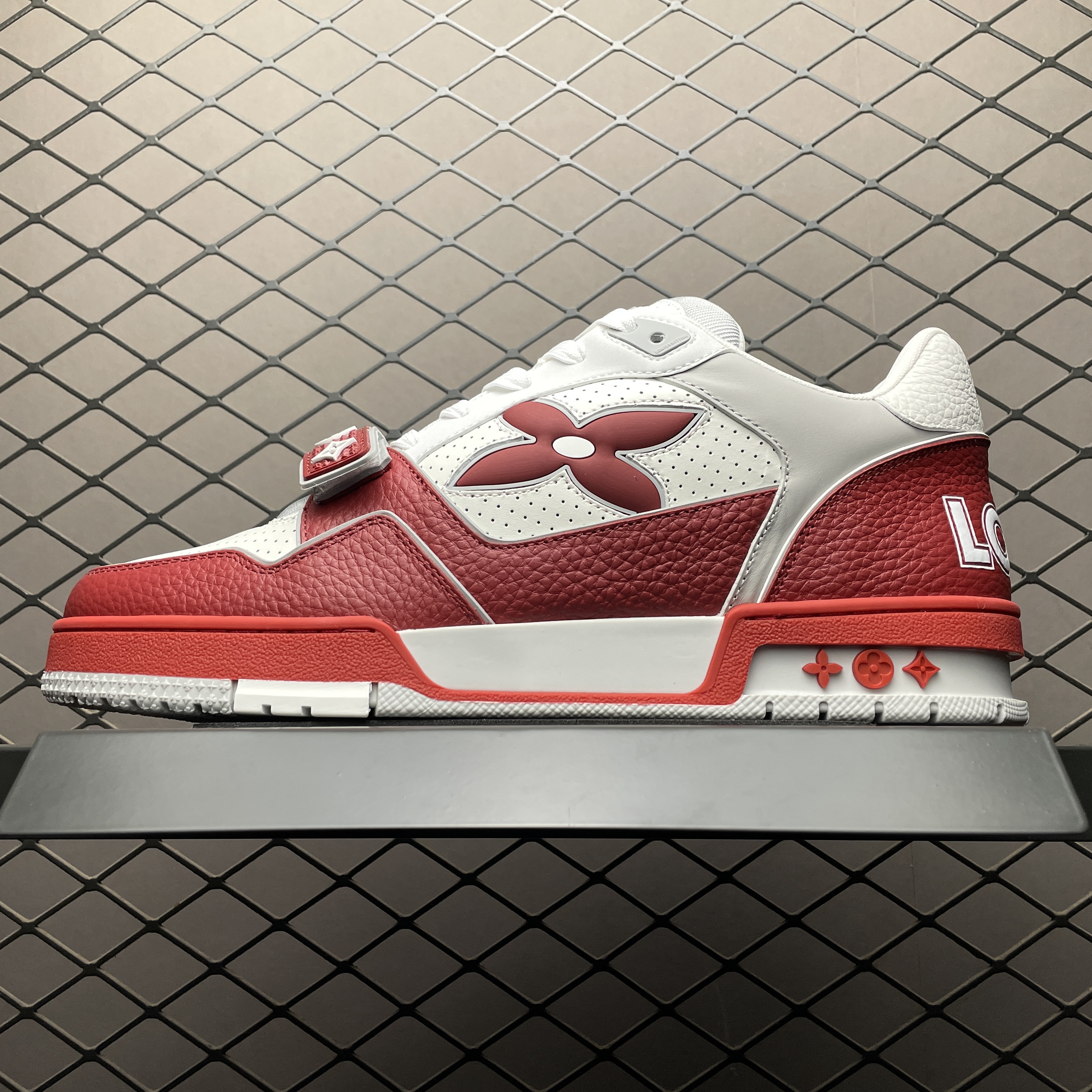 Louis Vuitton LV Trainer Sneaker（1AHTCD）