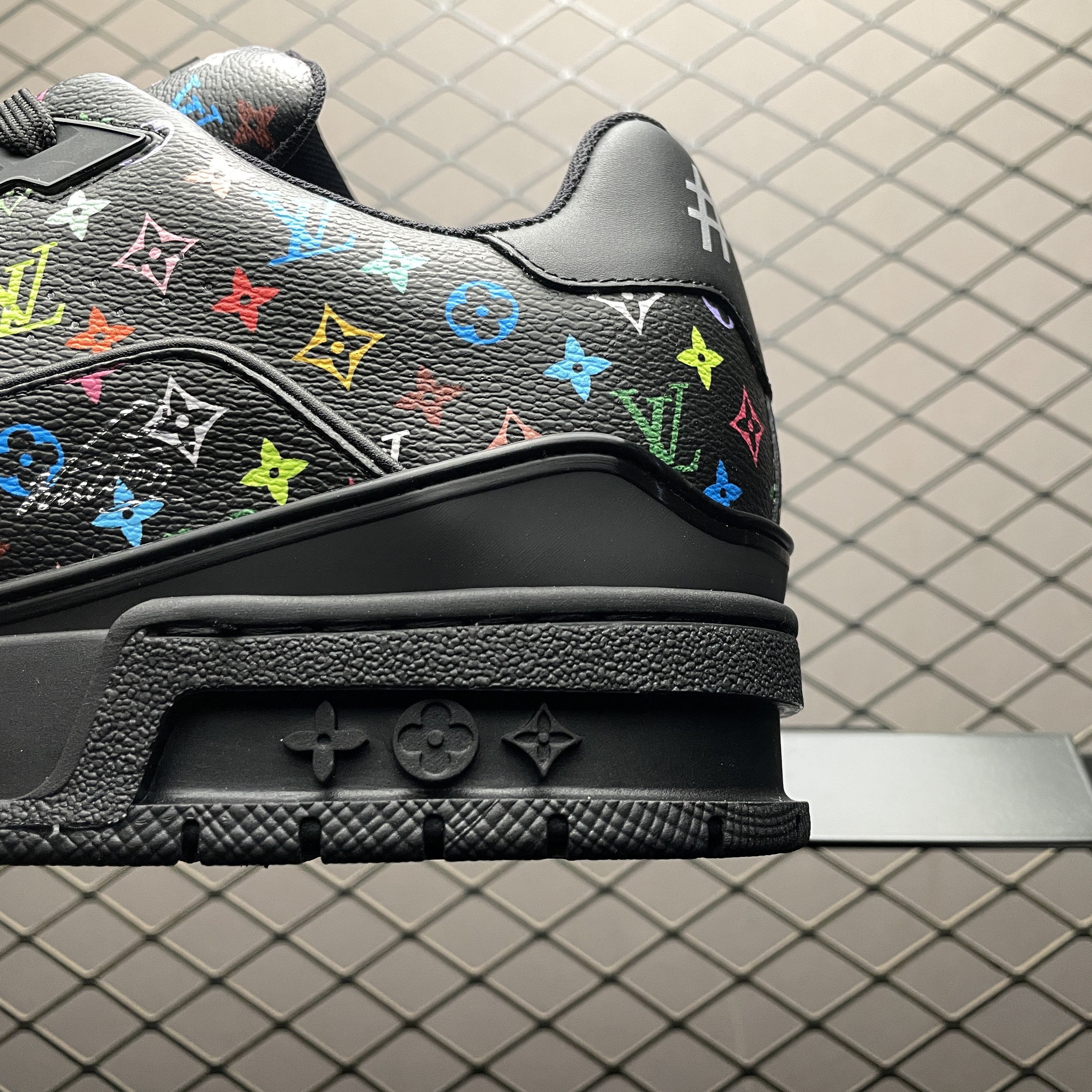 Louis Vuitton LV Trainer Sneaker（1AHEKZ）