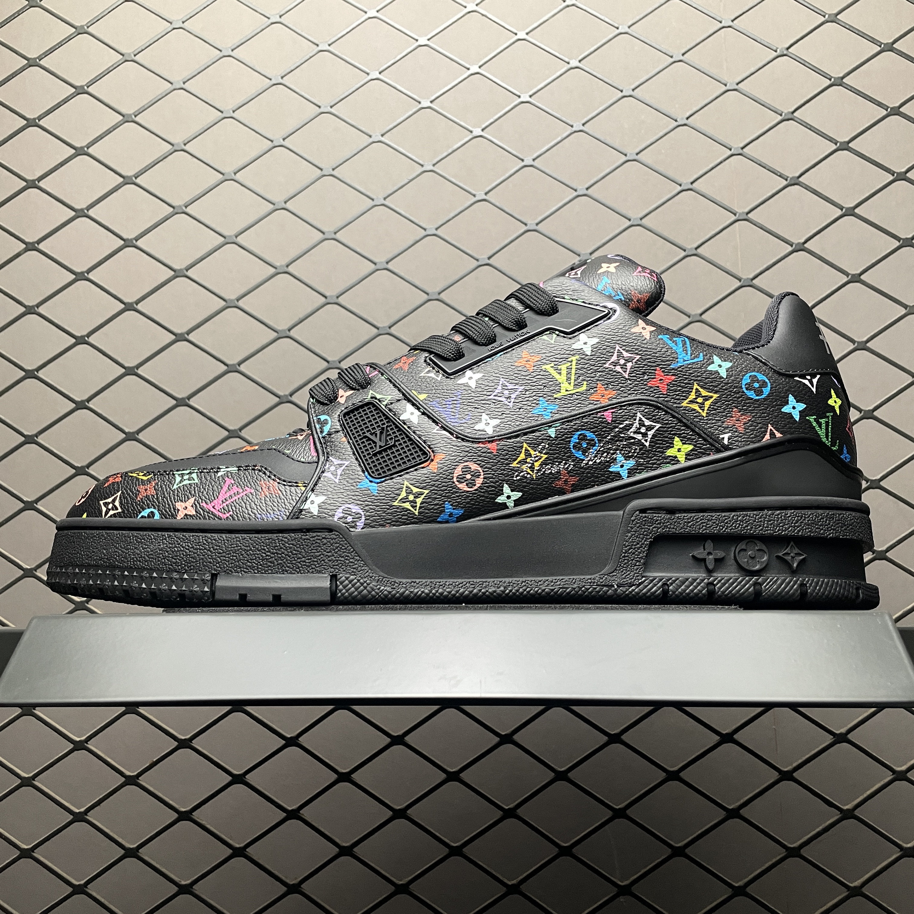 Louis Vuitton LV Trainer Sneaker（1AHEKZ）