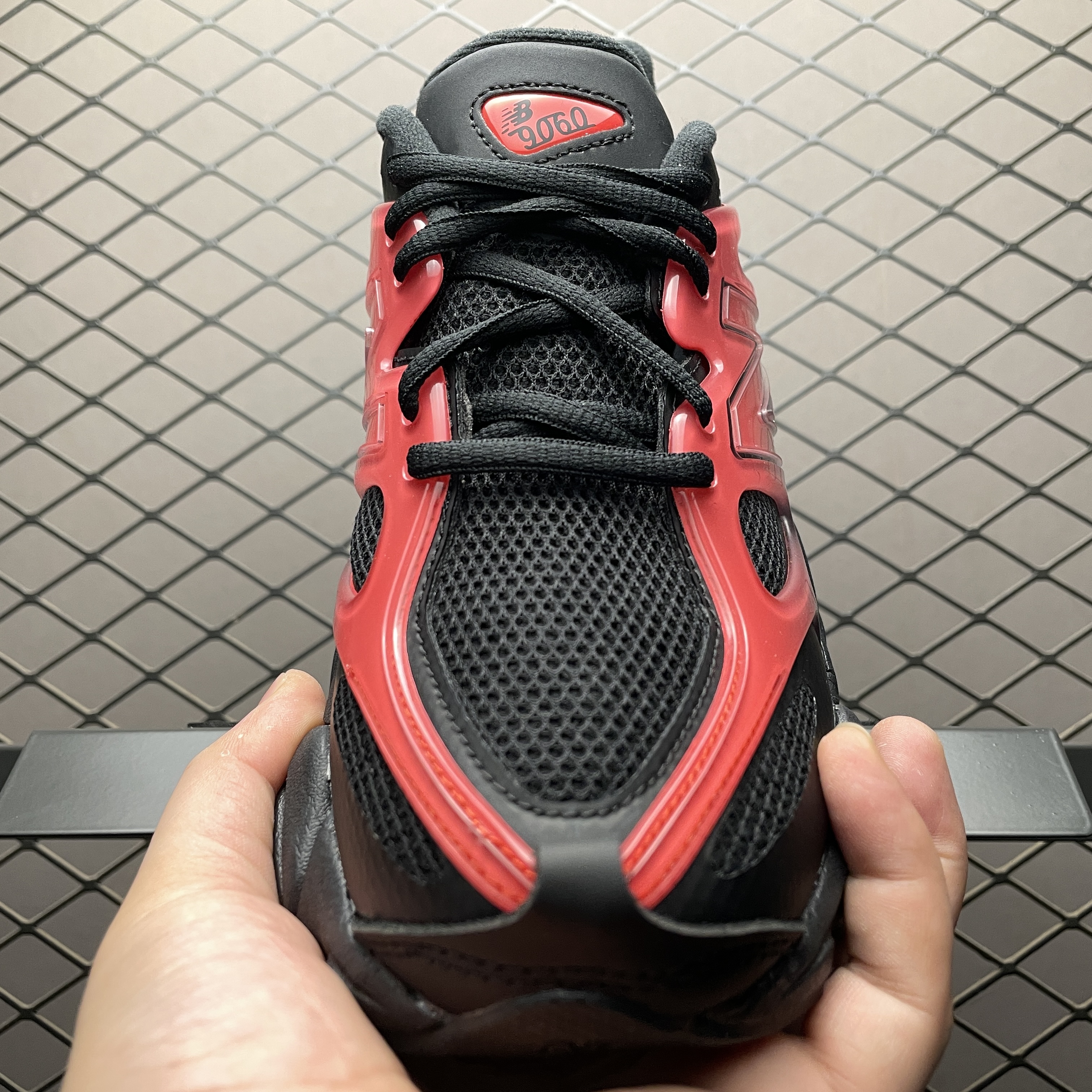 New Balance 9060 Black Red Gradient (U9060IDZ)