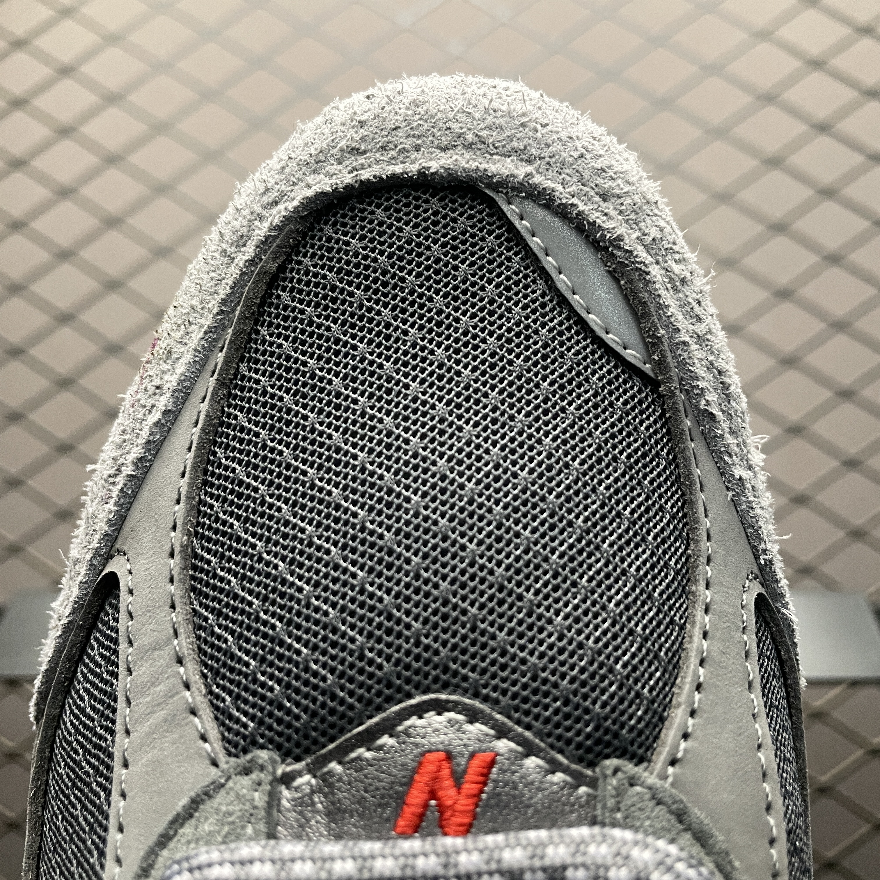 New Balance 2002R "Gray"(M2002RHG）