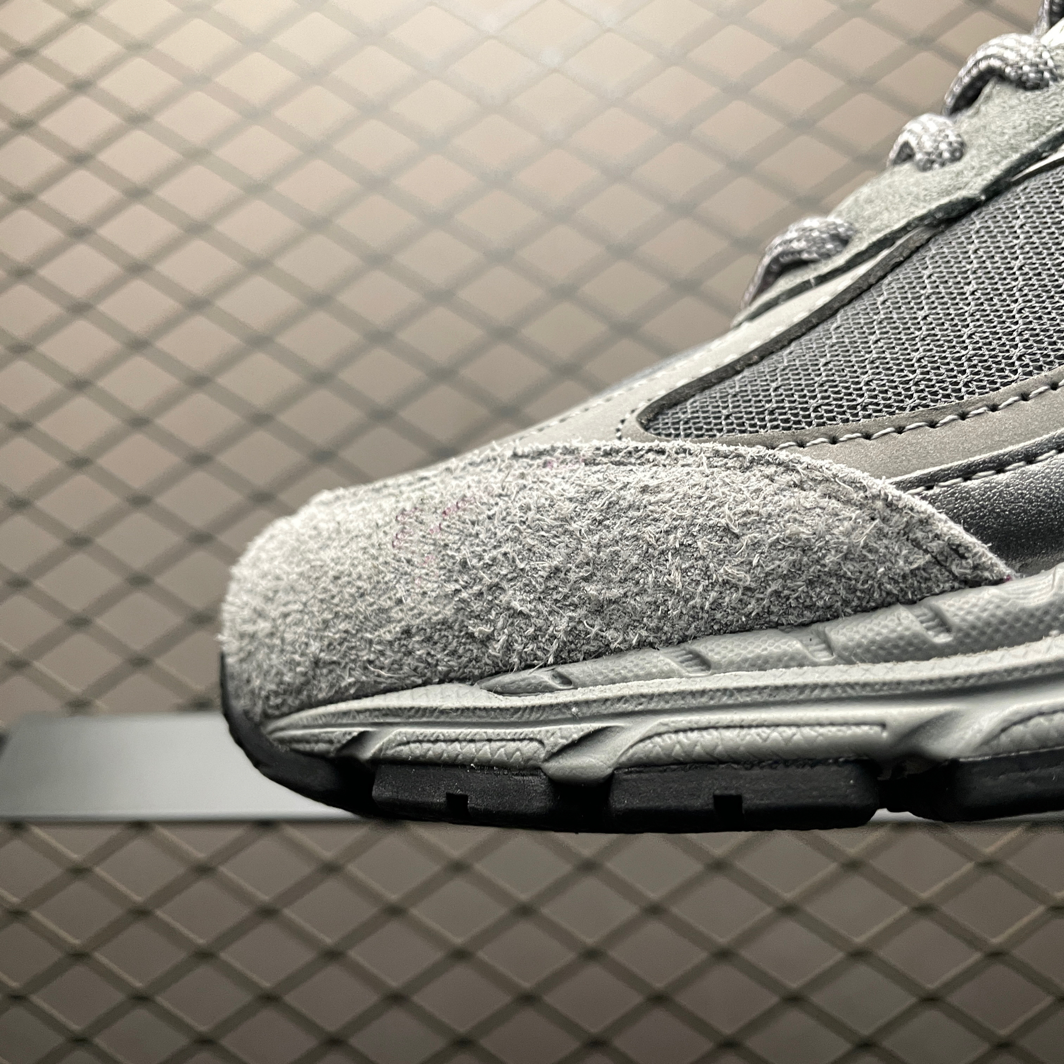 New Balance 2002R "Gray"(M2002RHG）