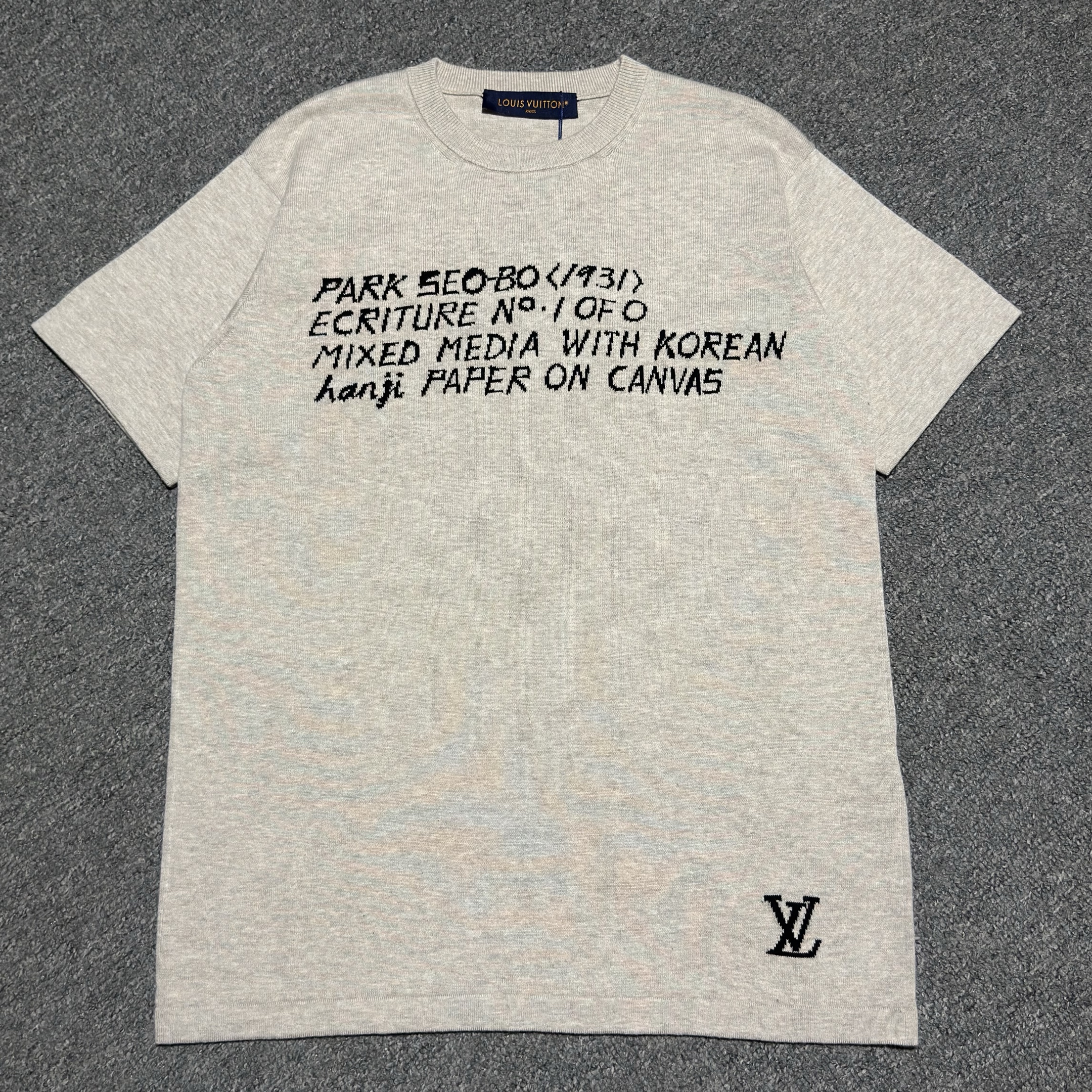 Louis Vuitton  LV x Park Seo-Bo crew neck（1AFXYN)