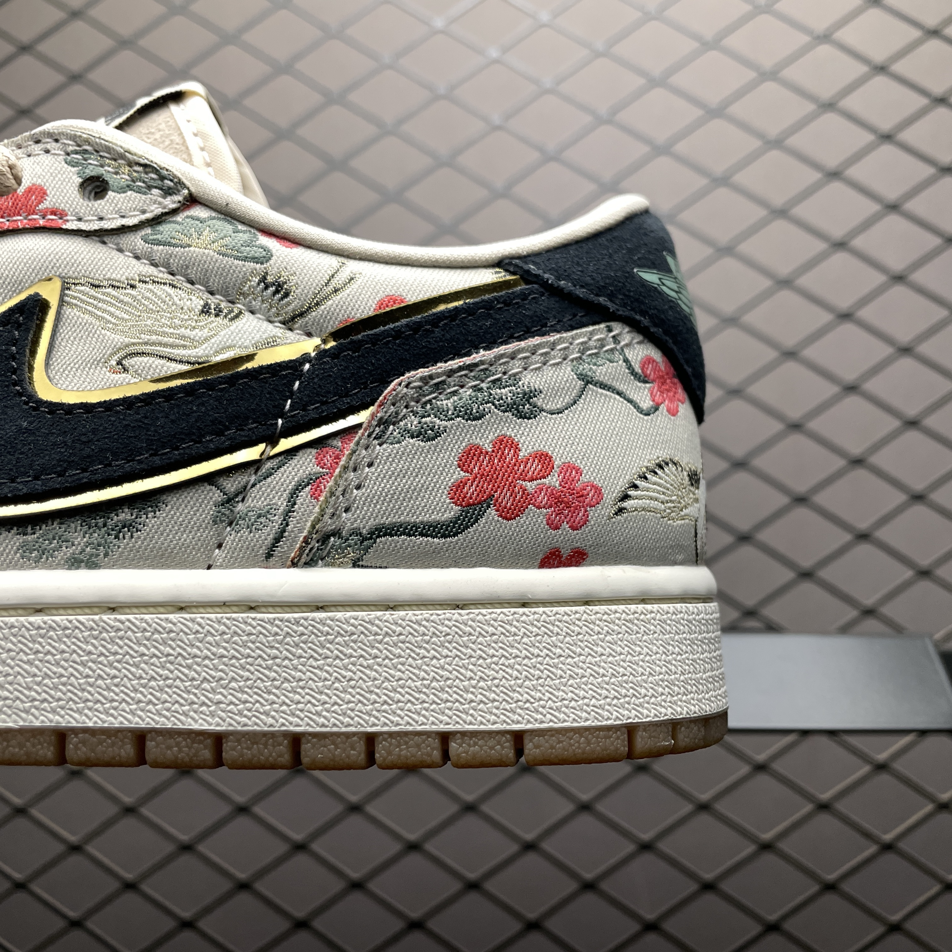 Rui Hachimura × Nike Air Jordan 1 Retro Low OG SP "Cranes"（HV8293-100）