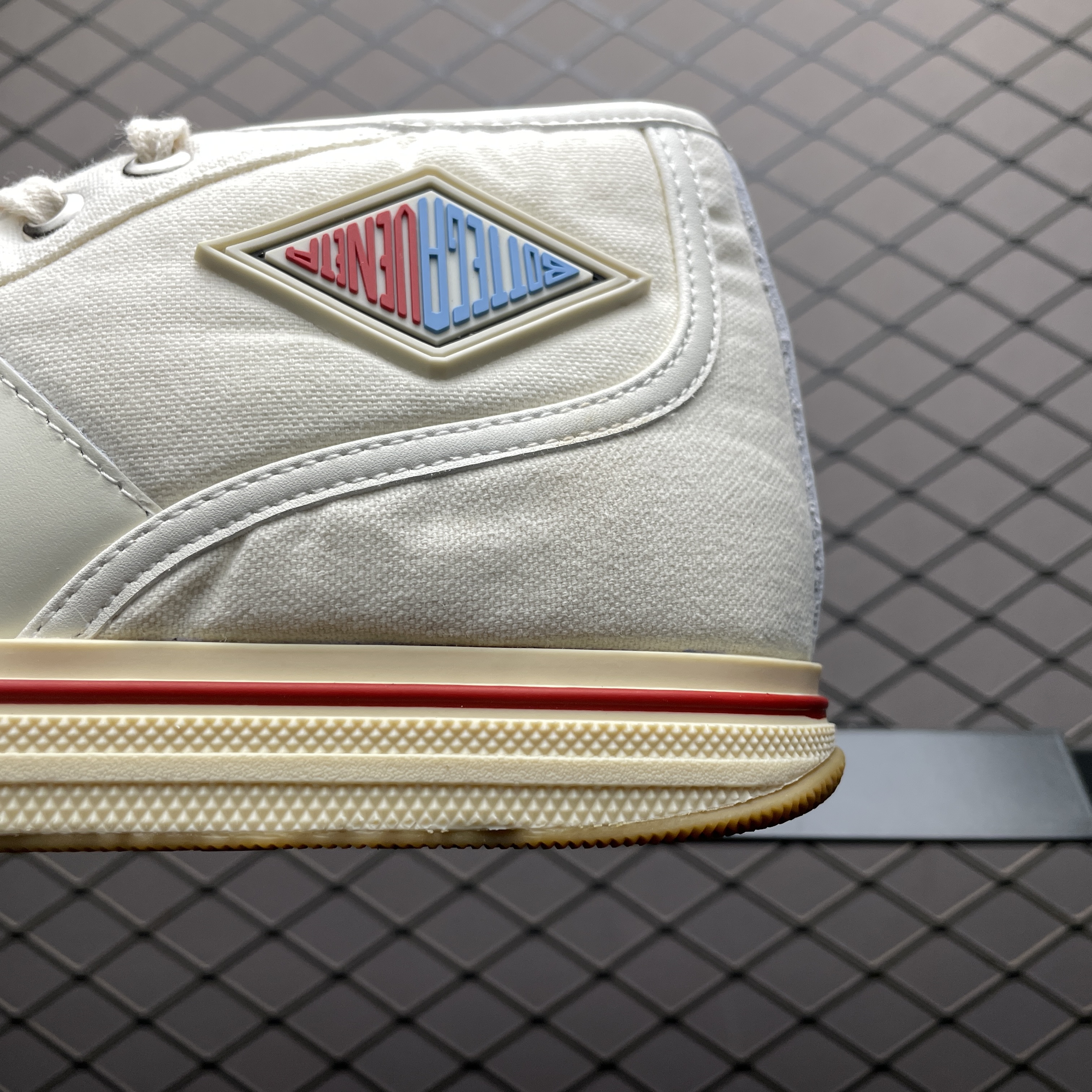 Bottega Veneta® Men's Eliot Sneaker (827556V5JG19642)