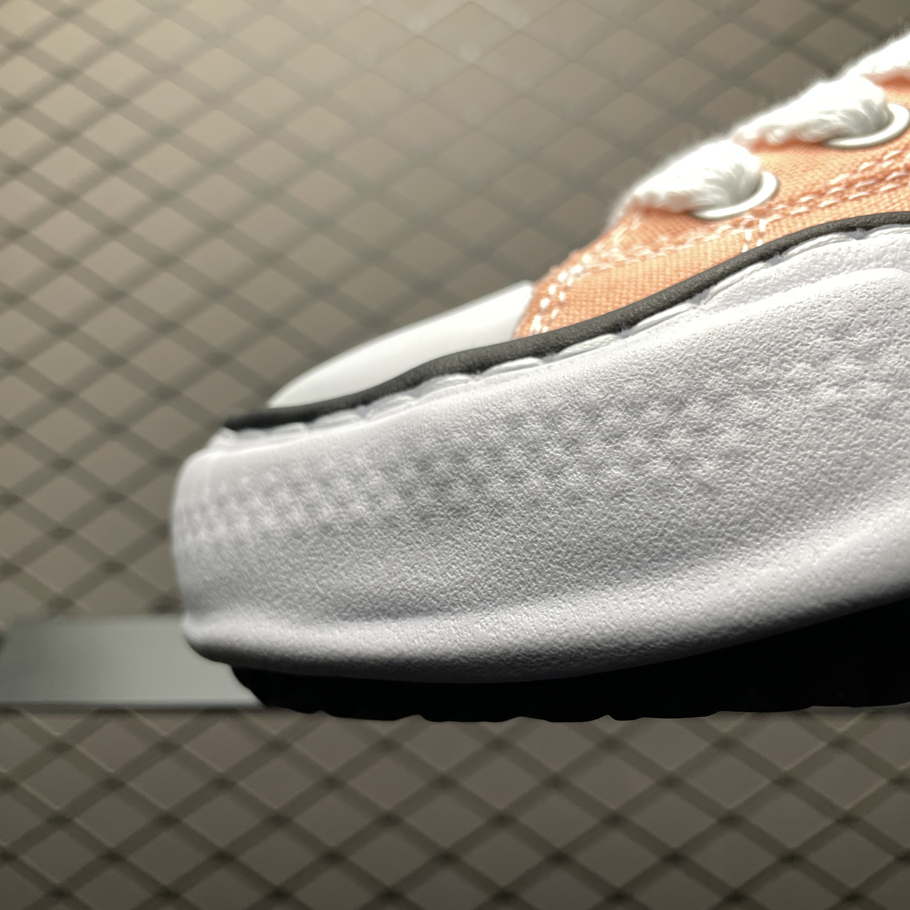 Maison MIHARA YASUHIRO PETERSON OG Sole Canvas Low-top Sneaker "Pink" (A01FW702)