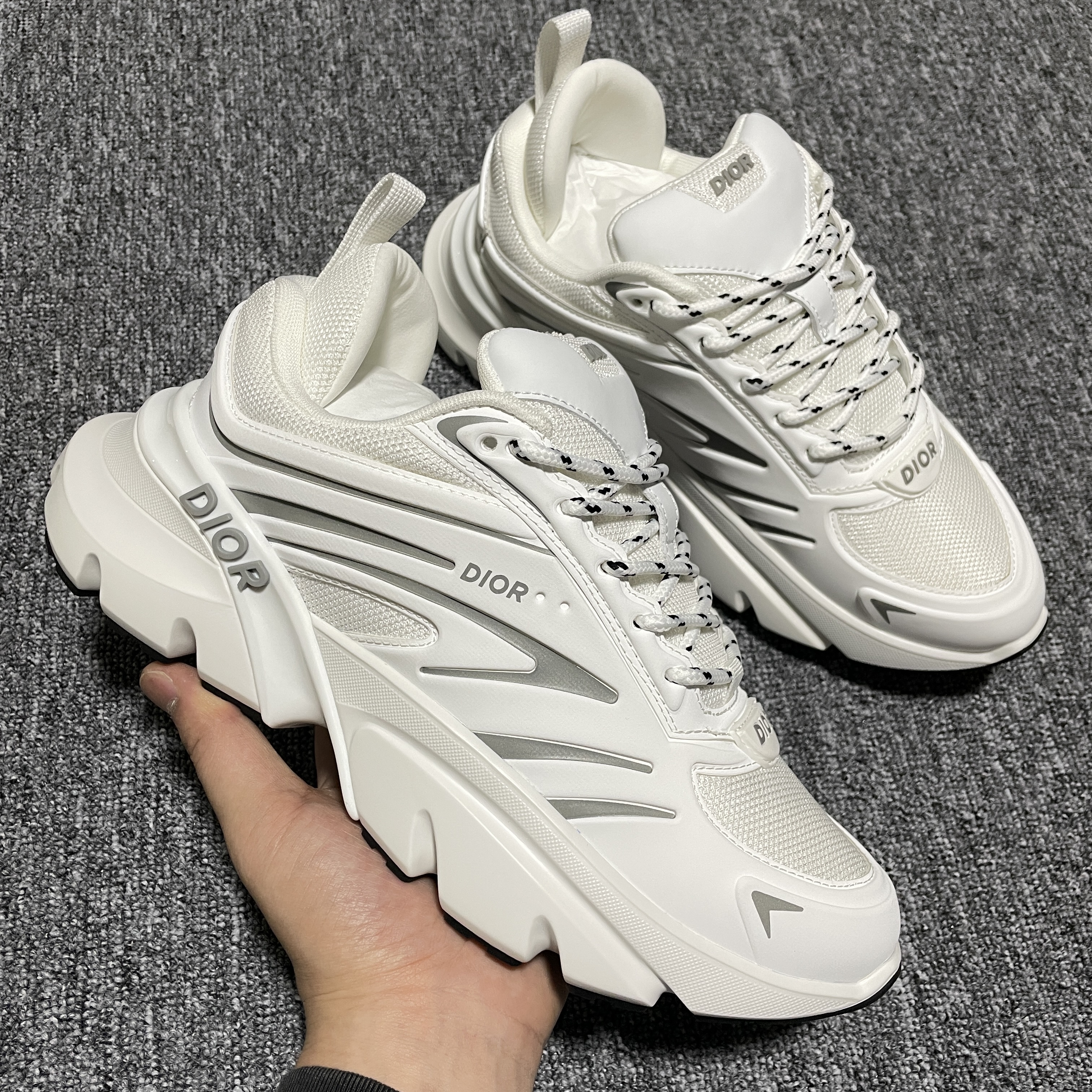 Dior B44 Blade Sneaker "White"（3SN306ZZY_H080）
