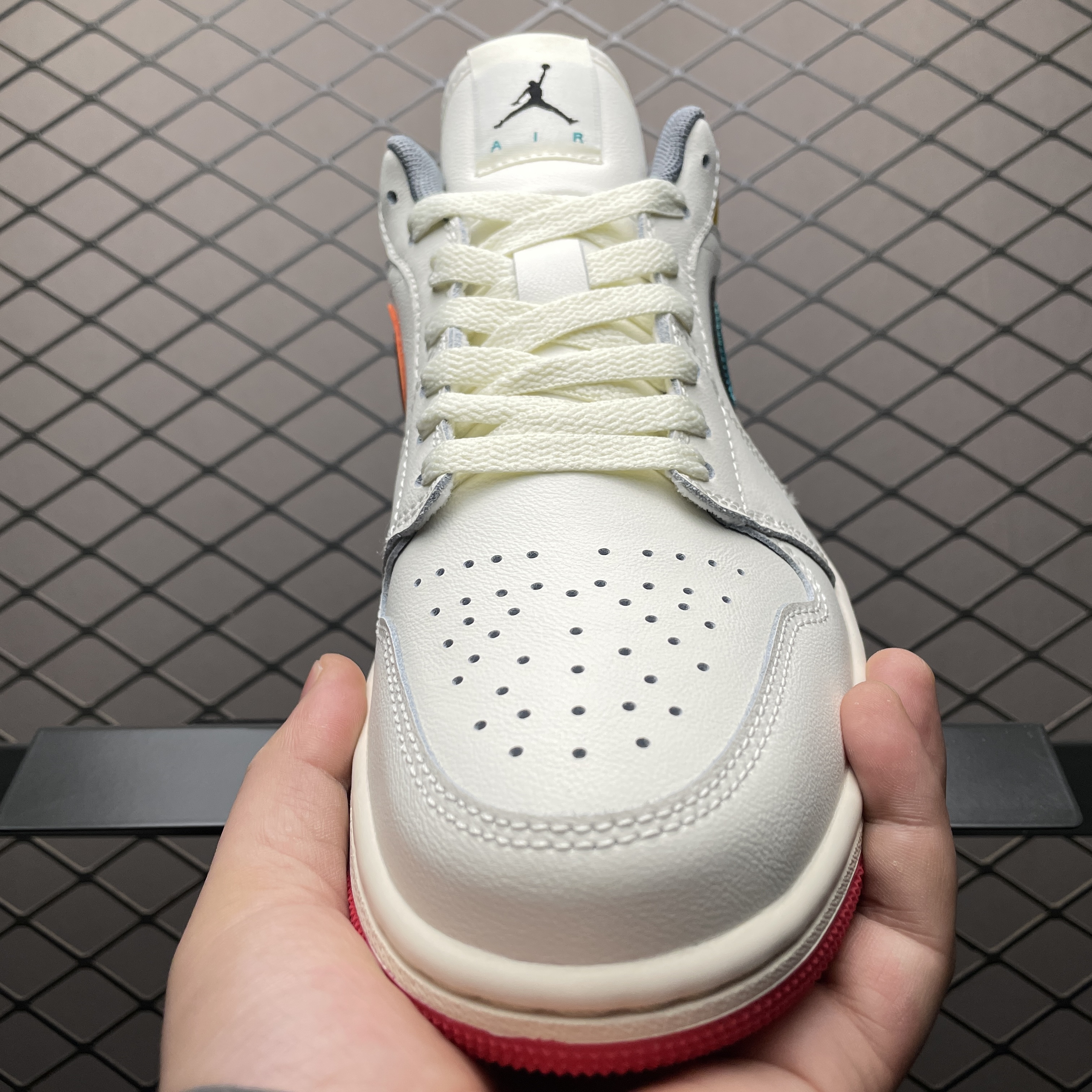 Nike Air Jordan 1 Low PRM "Sail/Cashmere/College Grey/Brave Blue"（HV4511-133）