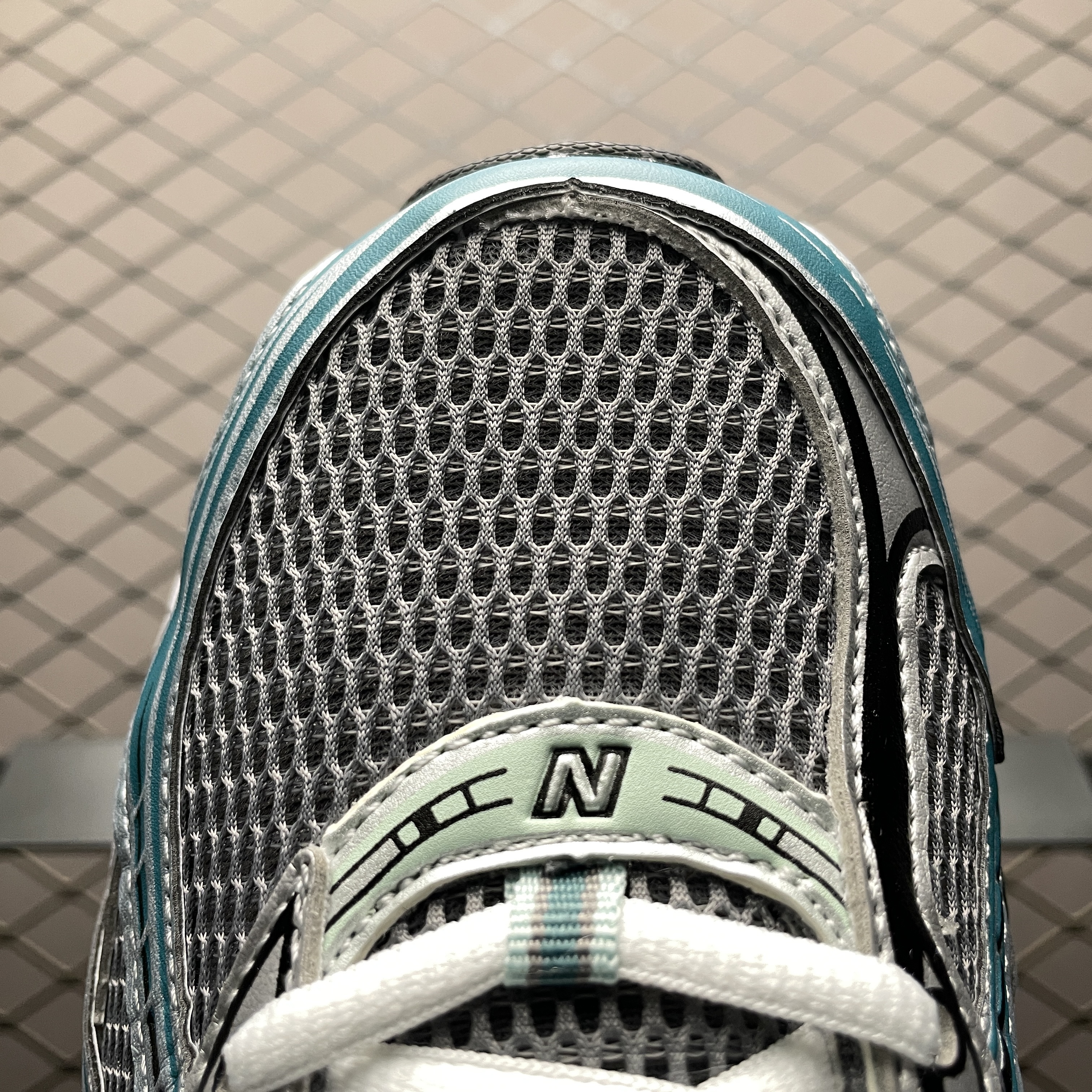 New Balance 740 "Silver Metallic/New Spruce" (U740NC2）