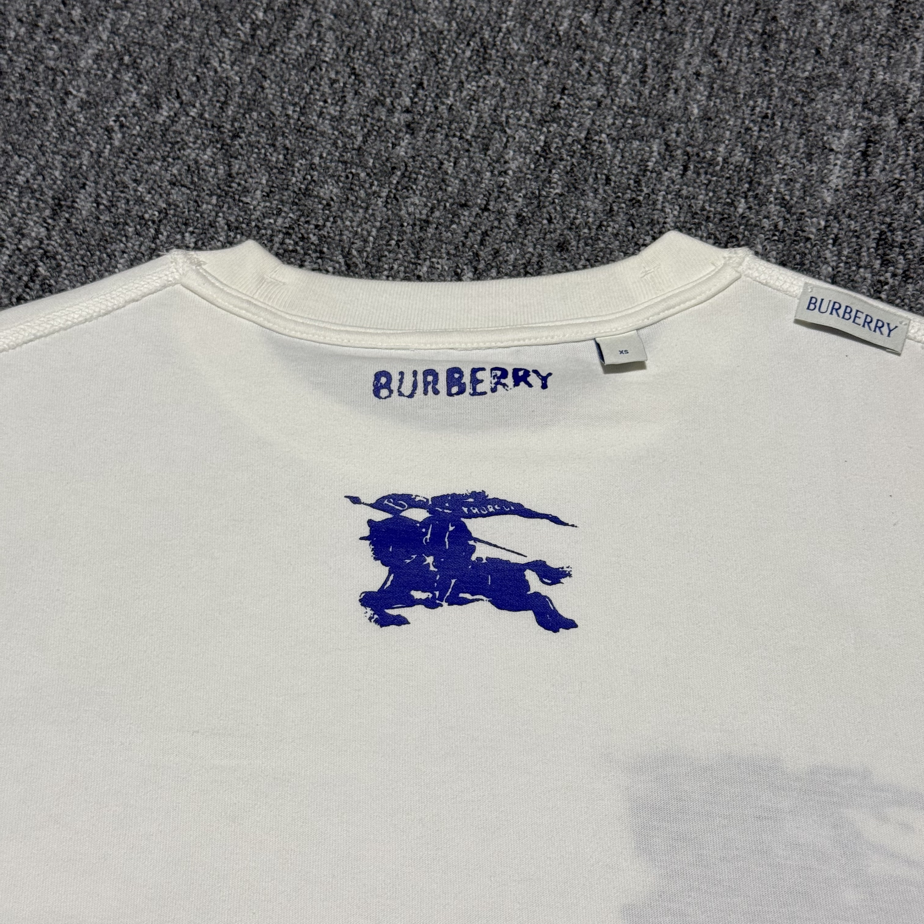 Burberry EKD Cotton T-shirt in Chalk（81067971）