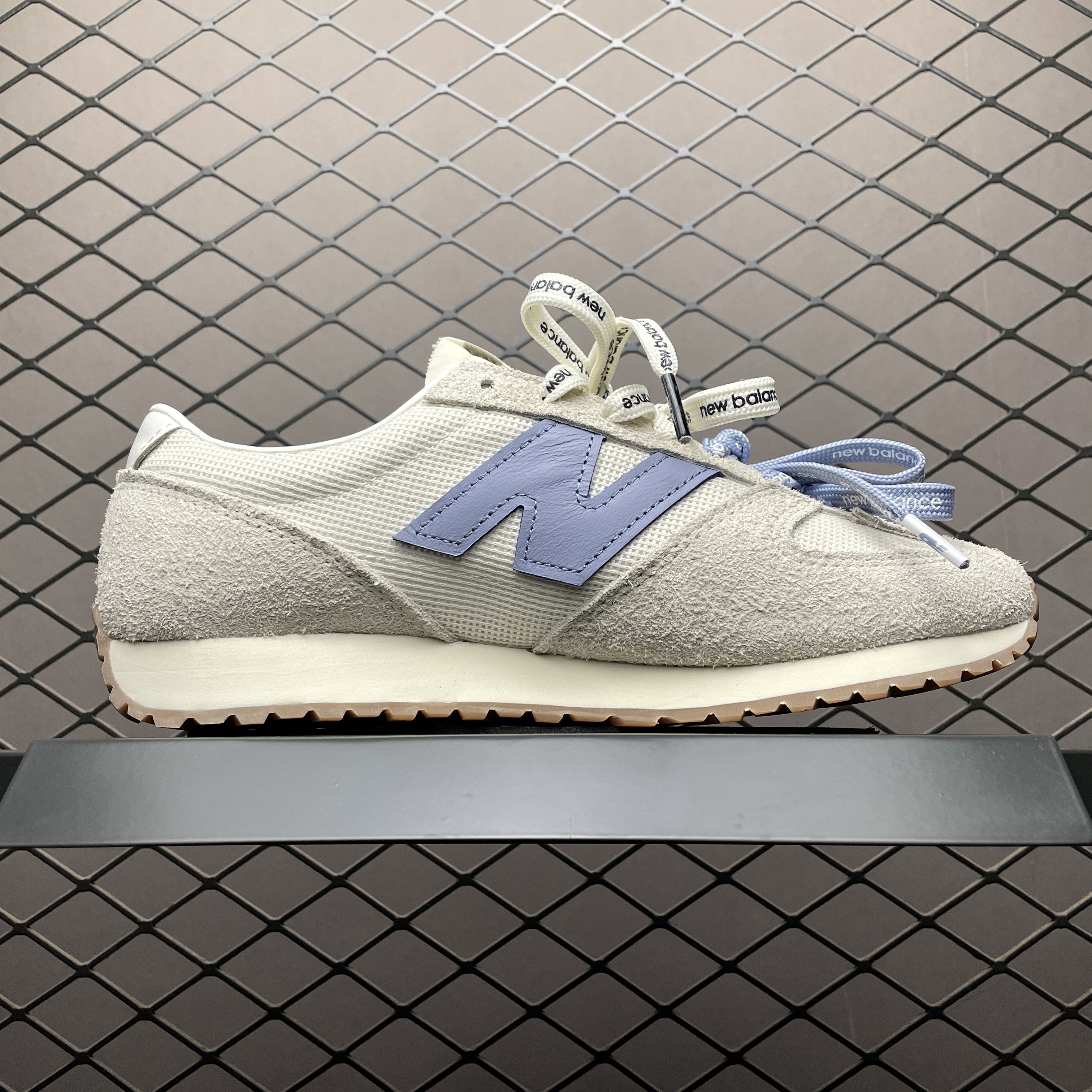 New Balance 471 "Timberwolf/Angora/Dusk Shower" (U471AA)