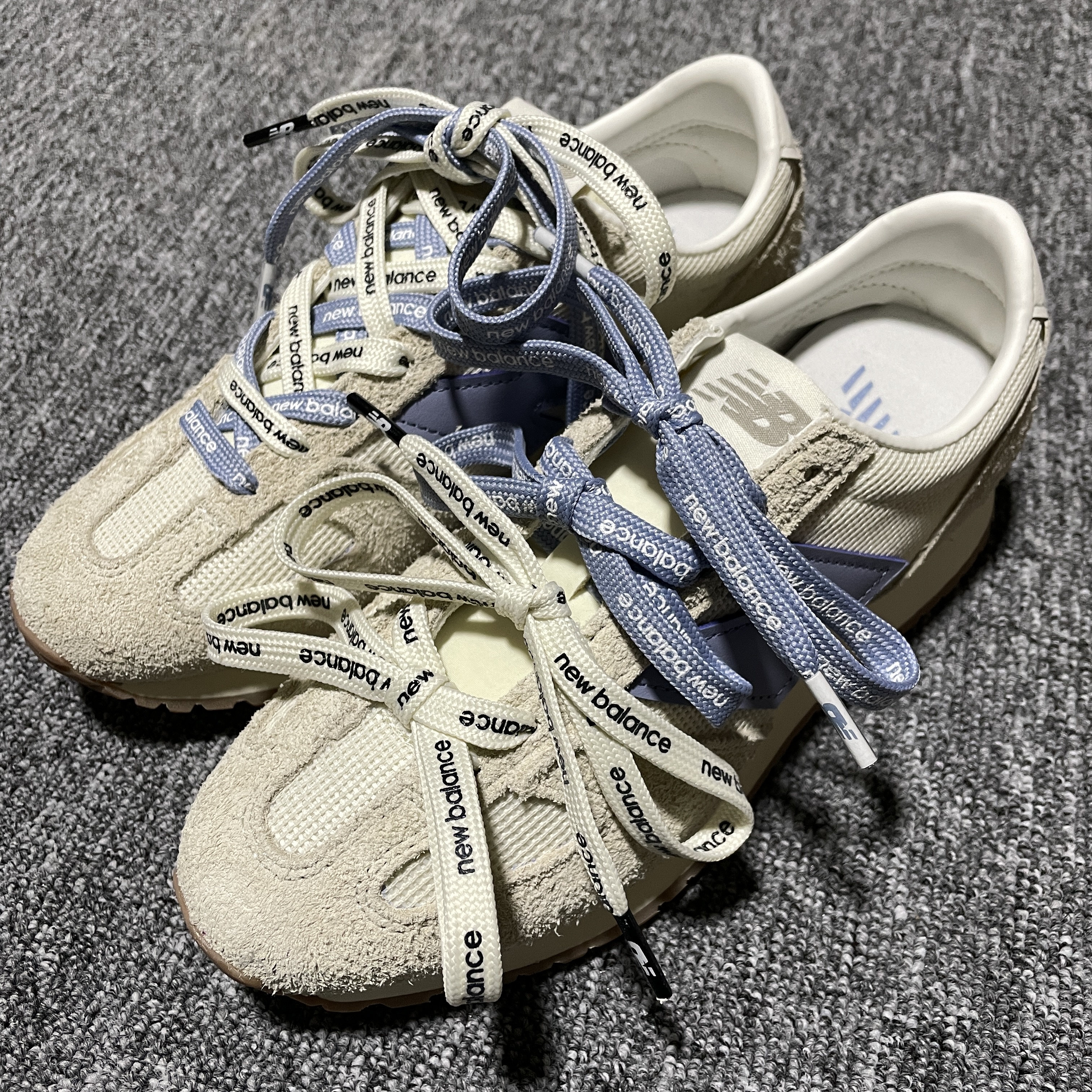 New Balance 471 "Timberwolf/Angora/Dusk Shower" (U471AA)