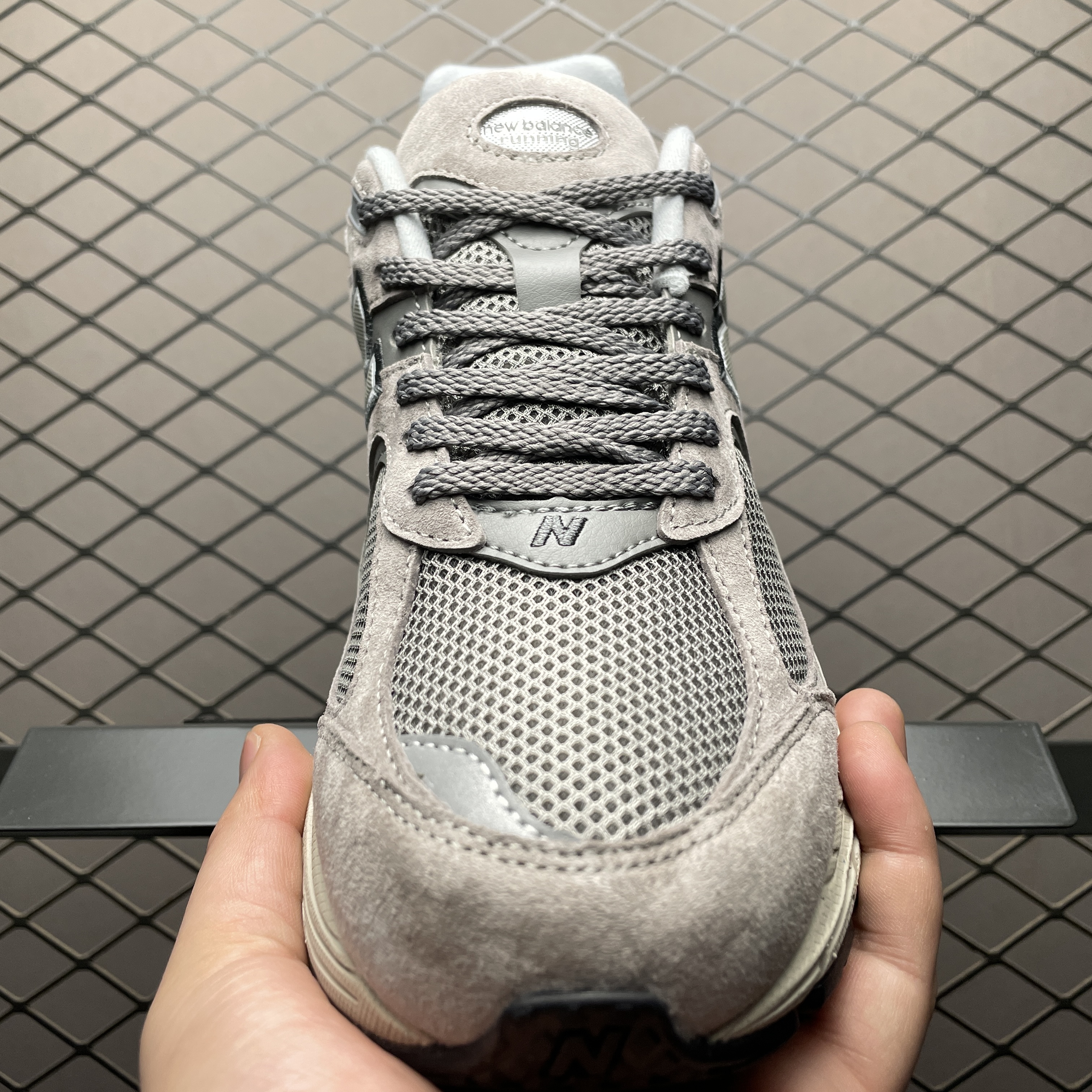 New Balance 2002R "Marblehead/Light Aluminum" (M2002RC)