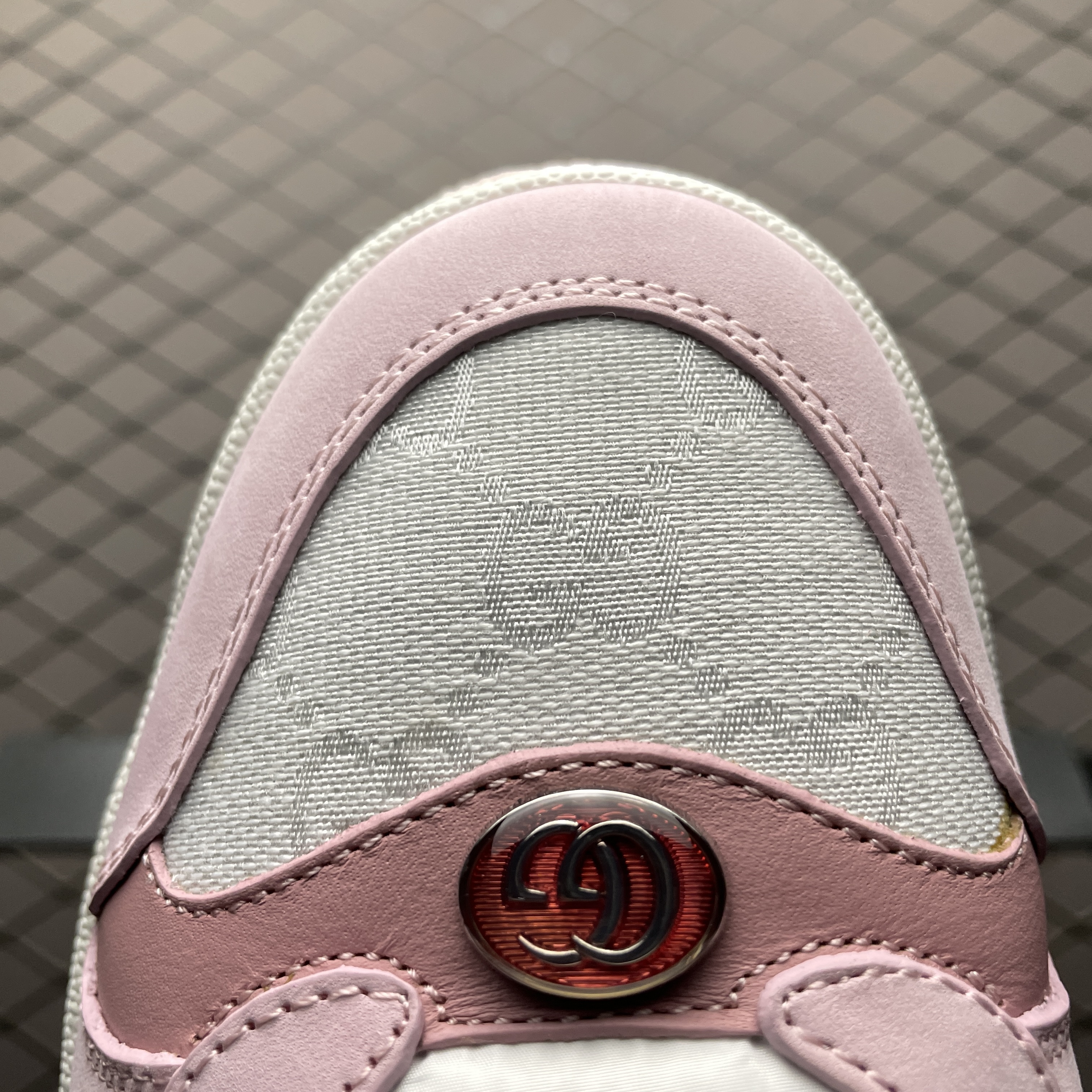 Gucci Screener Low-Top Sneakers 'White Pink'（677423HVKI09090）