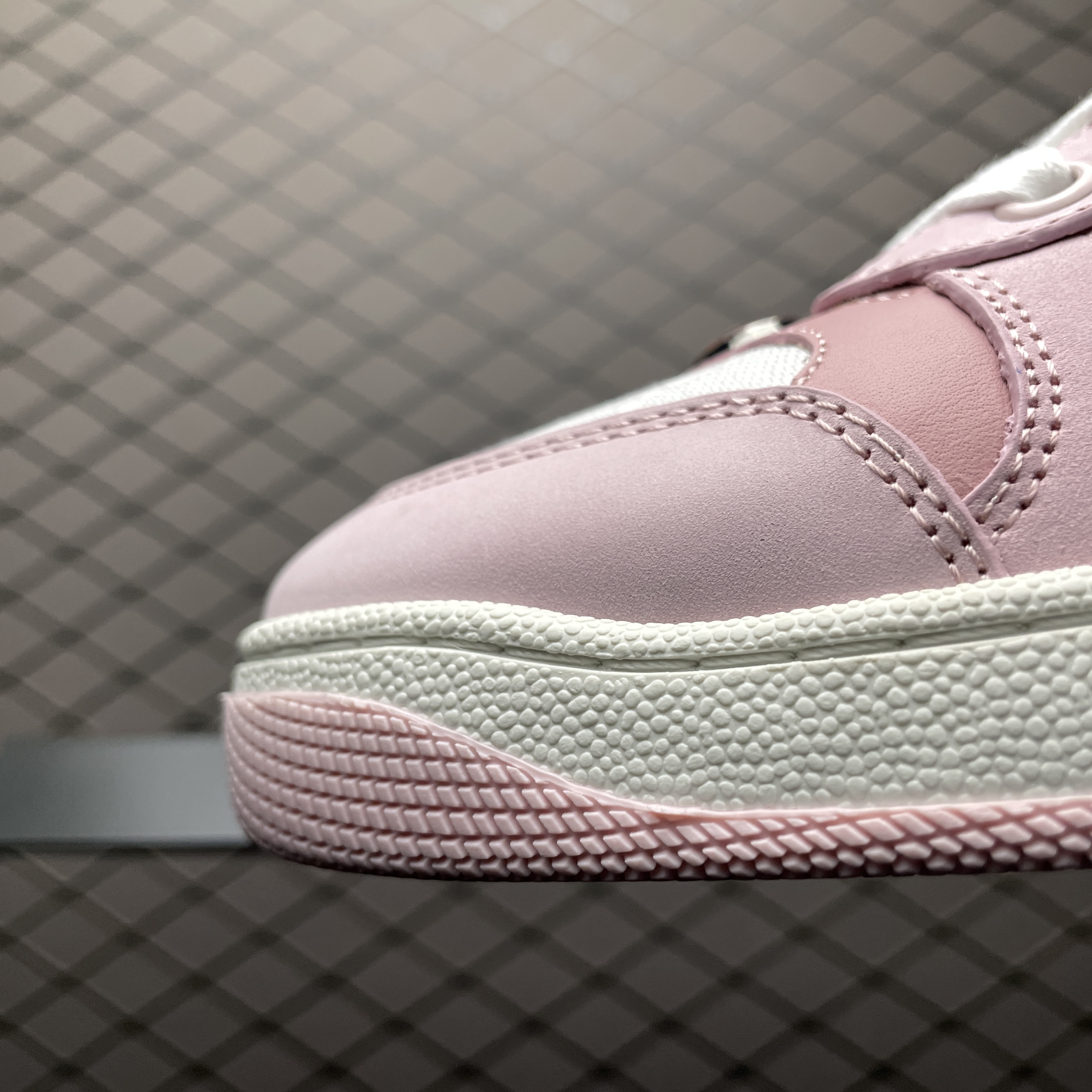 Gucci Screener Low-Top Sneakers 'White Pink'（677423HVKI09090）