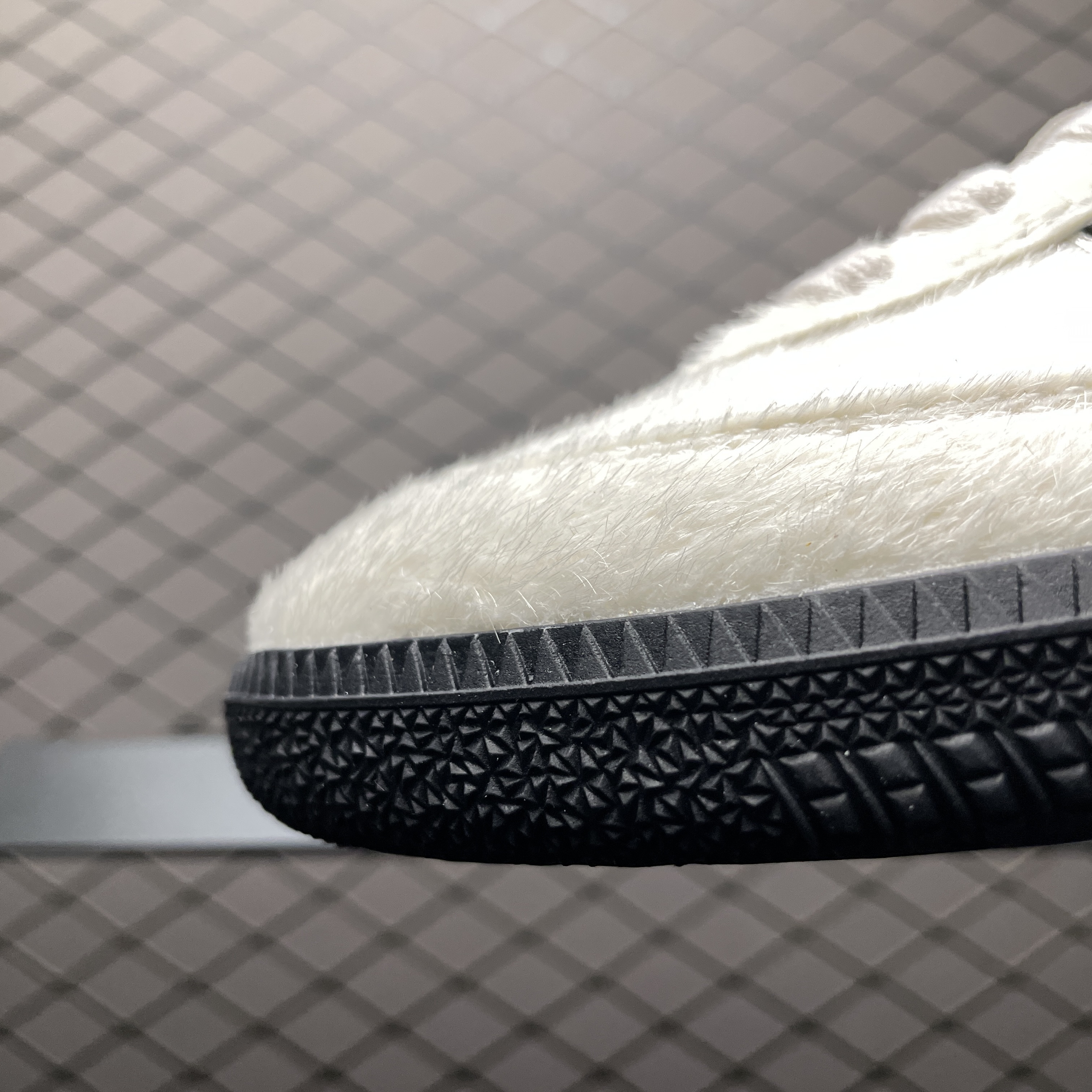 adidas Originals Women's Samba OG "Wonder White/Core Black/Alumina"（JP5329）