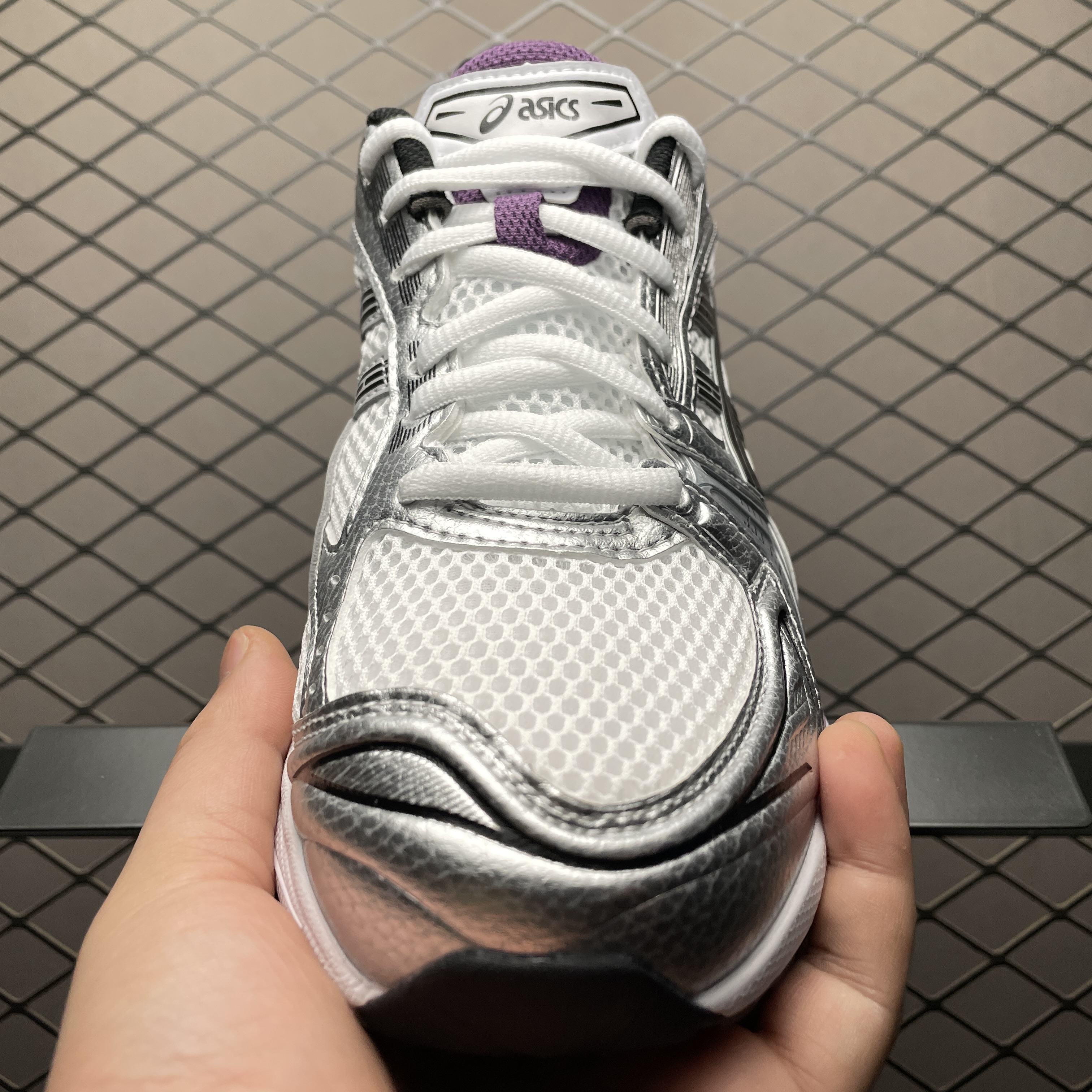 ASICS Gel-Kayano 14 'White Dark Grape'（1202A056-111）
