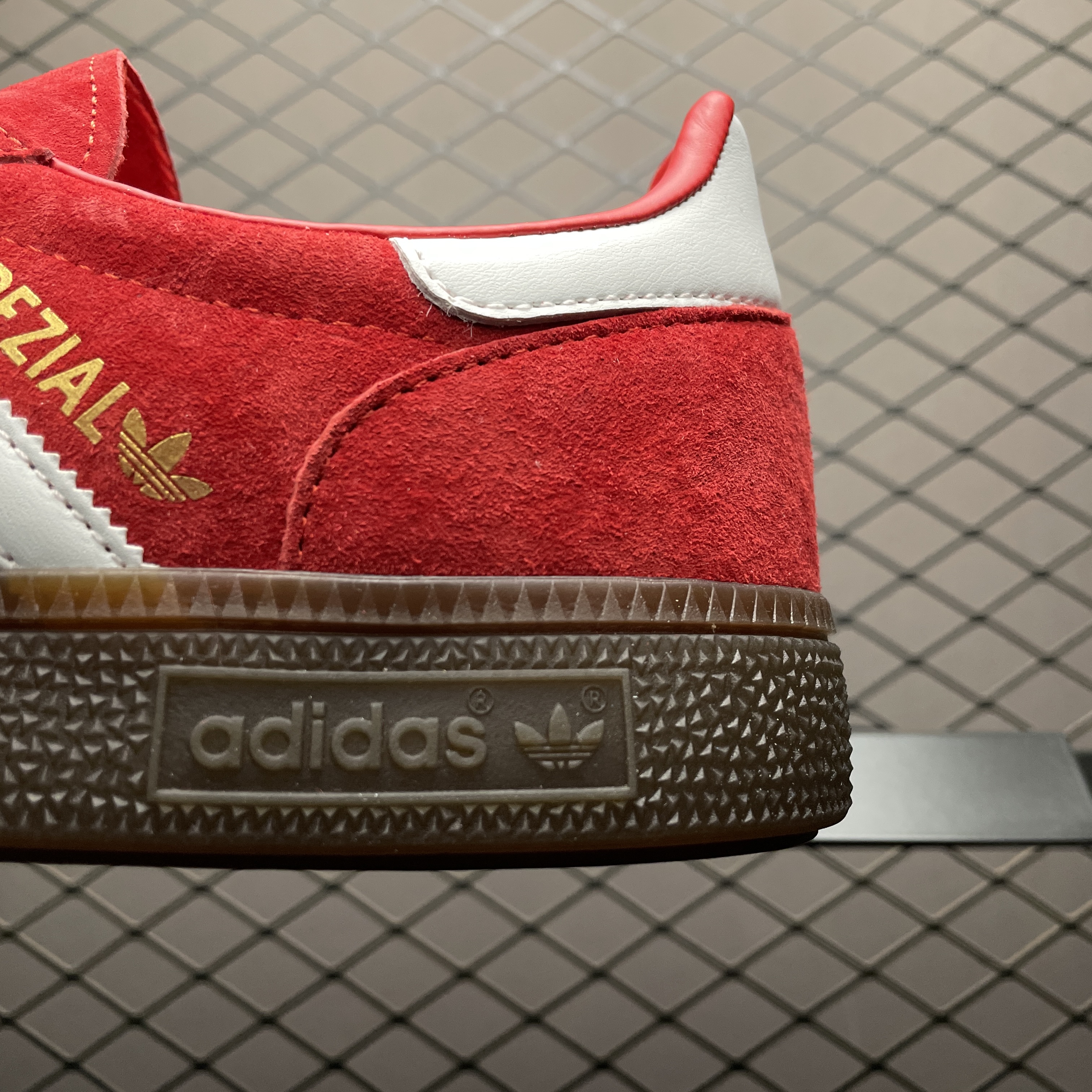 adidas Originals Handball Spezial "Scarlet/Footwear White/Gum"（FV1227）