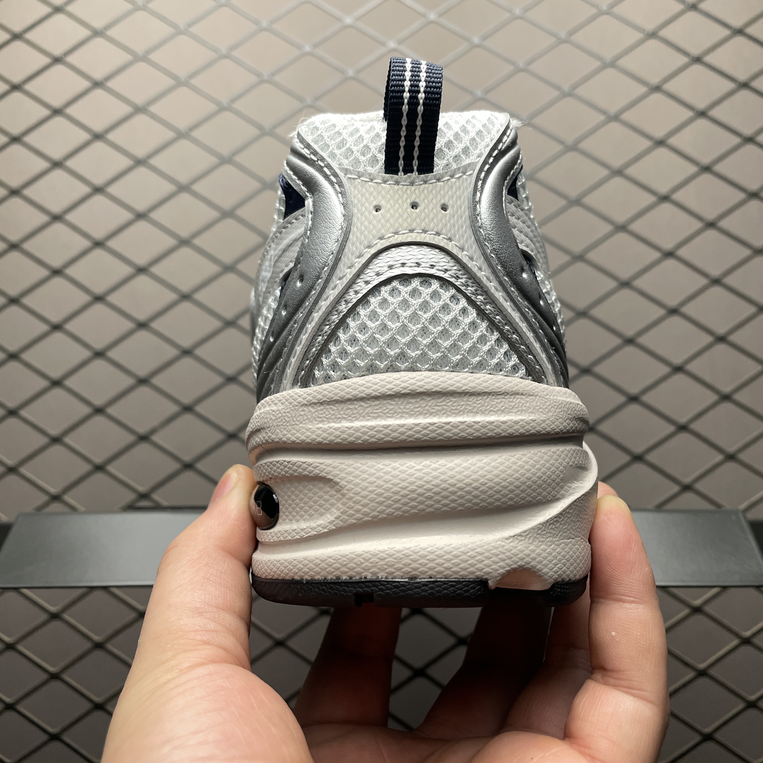 New Balance 530 "Silver Metallic" (MR530KA)