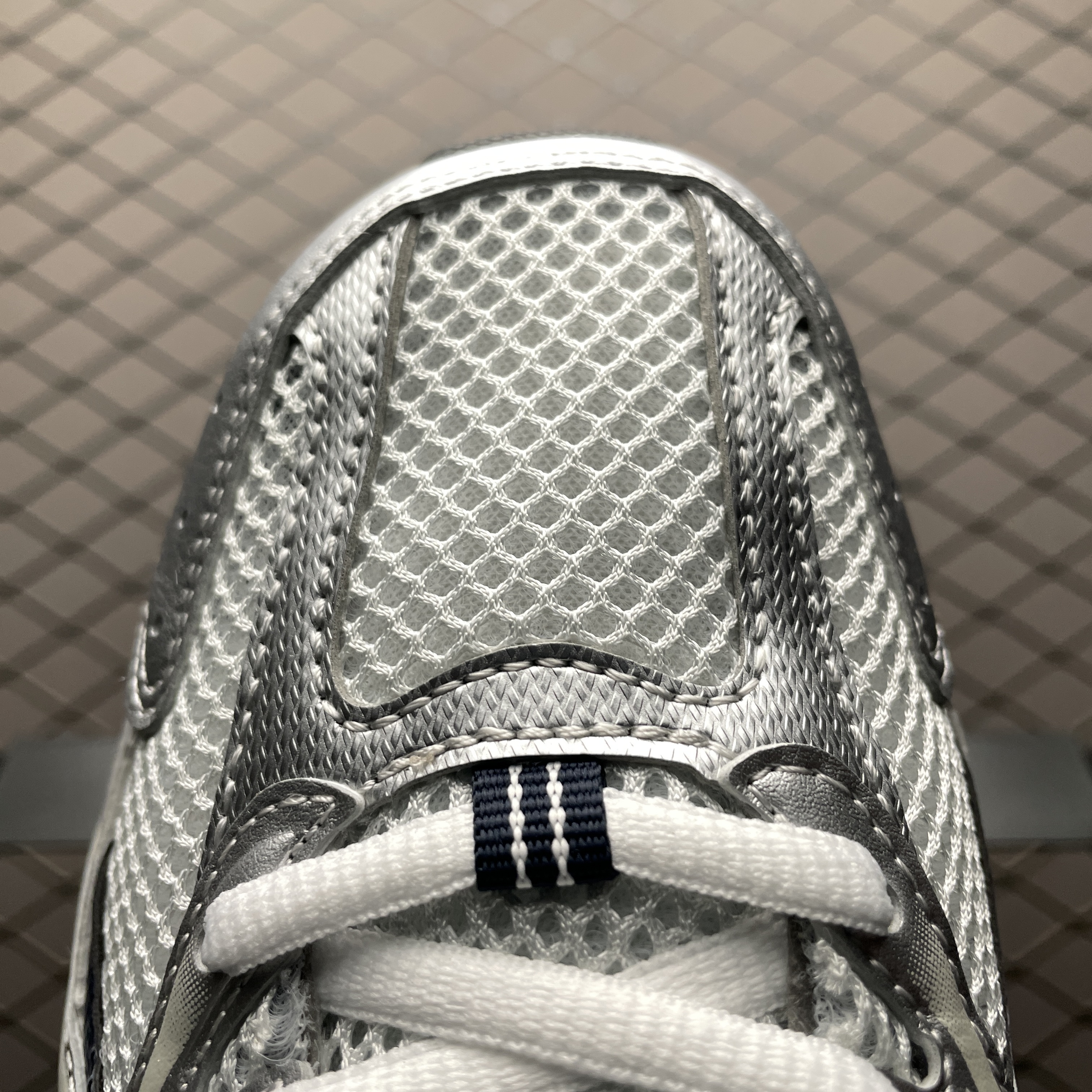 New Balance 530 "Silver Metallic" (MR530KA)