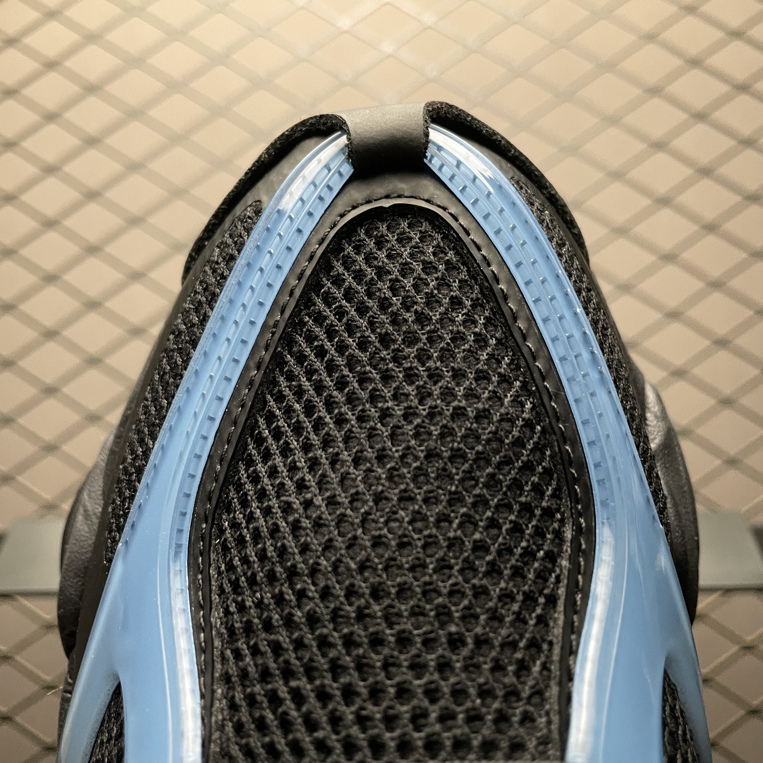 New Balance 9060 "Navy Blue/Black" (U9060IDW)