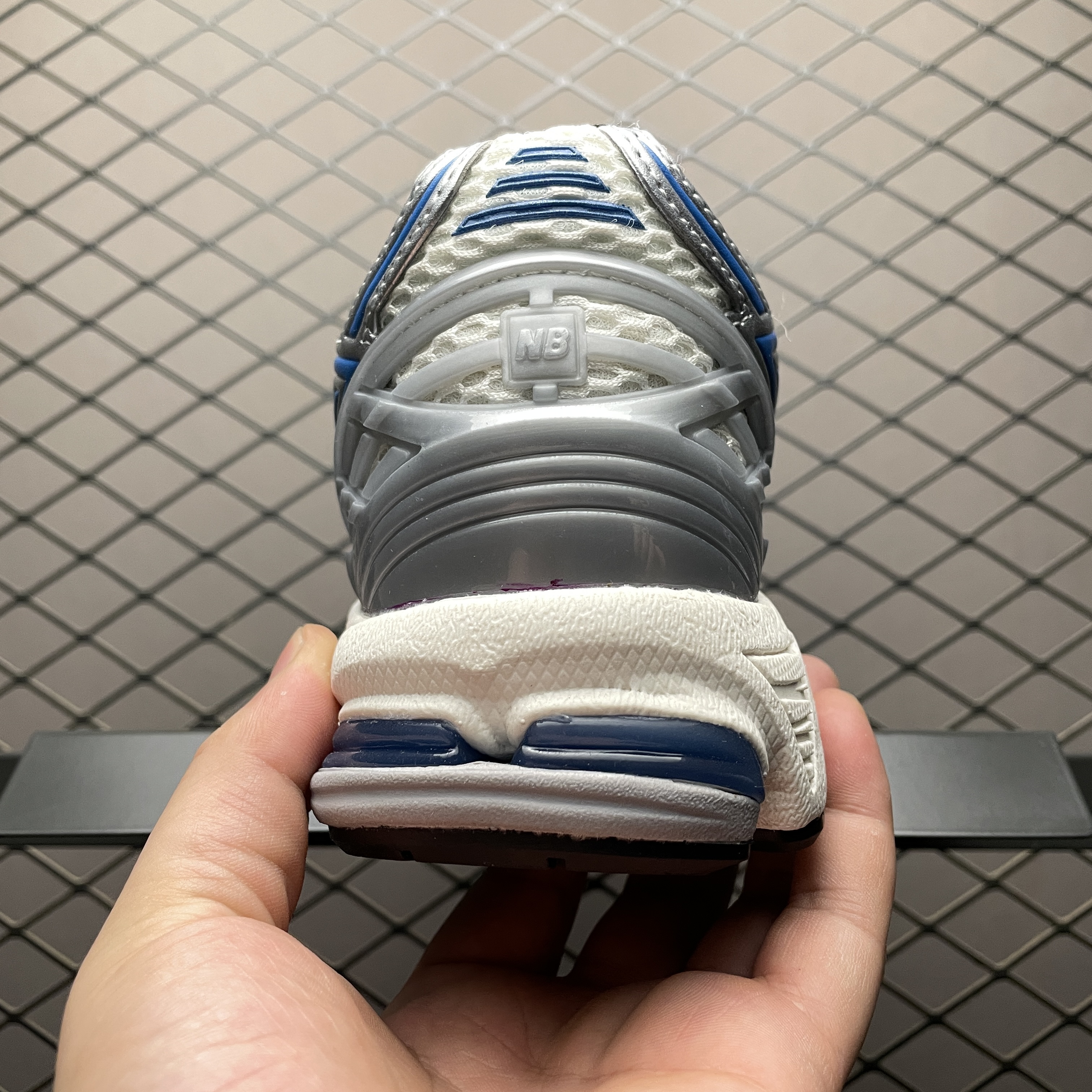 New Balance 1906R "Silver/Blue" (M1906REB）