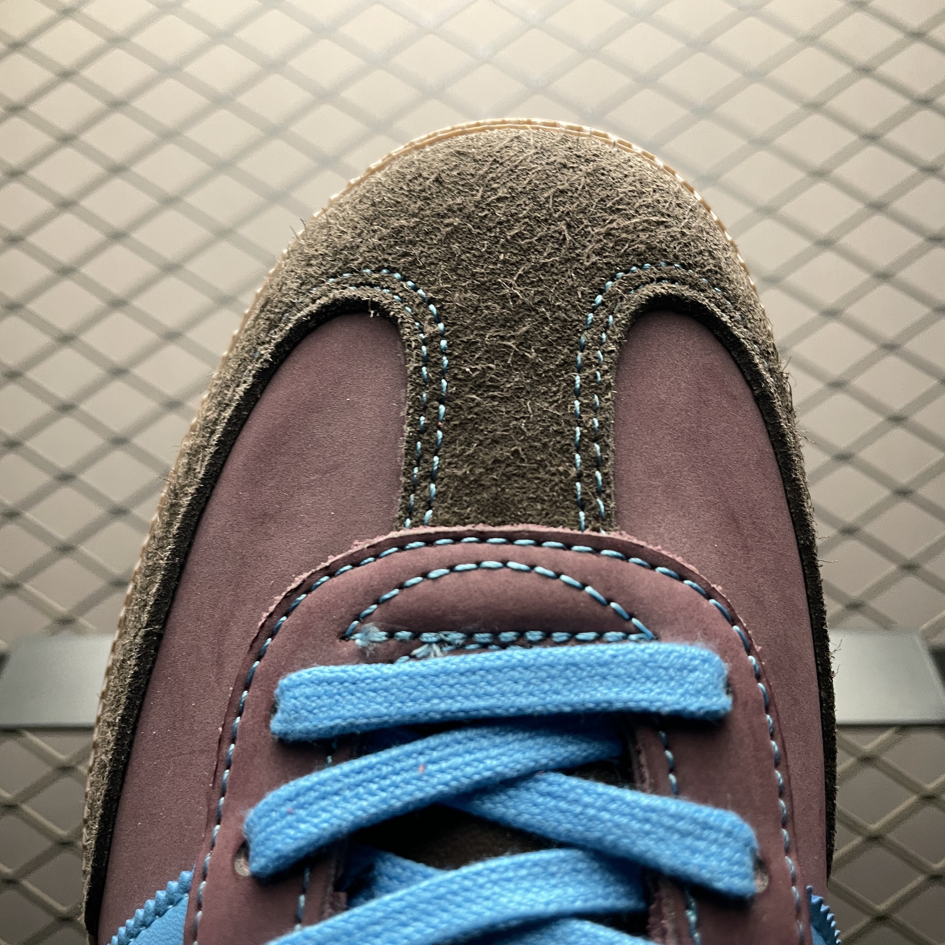 adidas Samba OG Shadow Brown Sky Rush（JI2733）