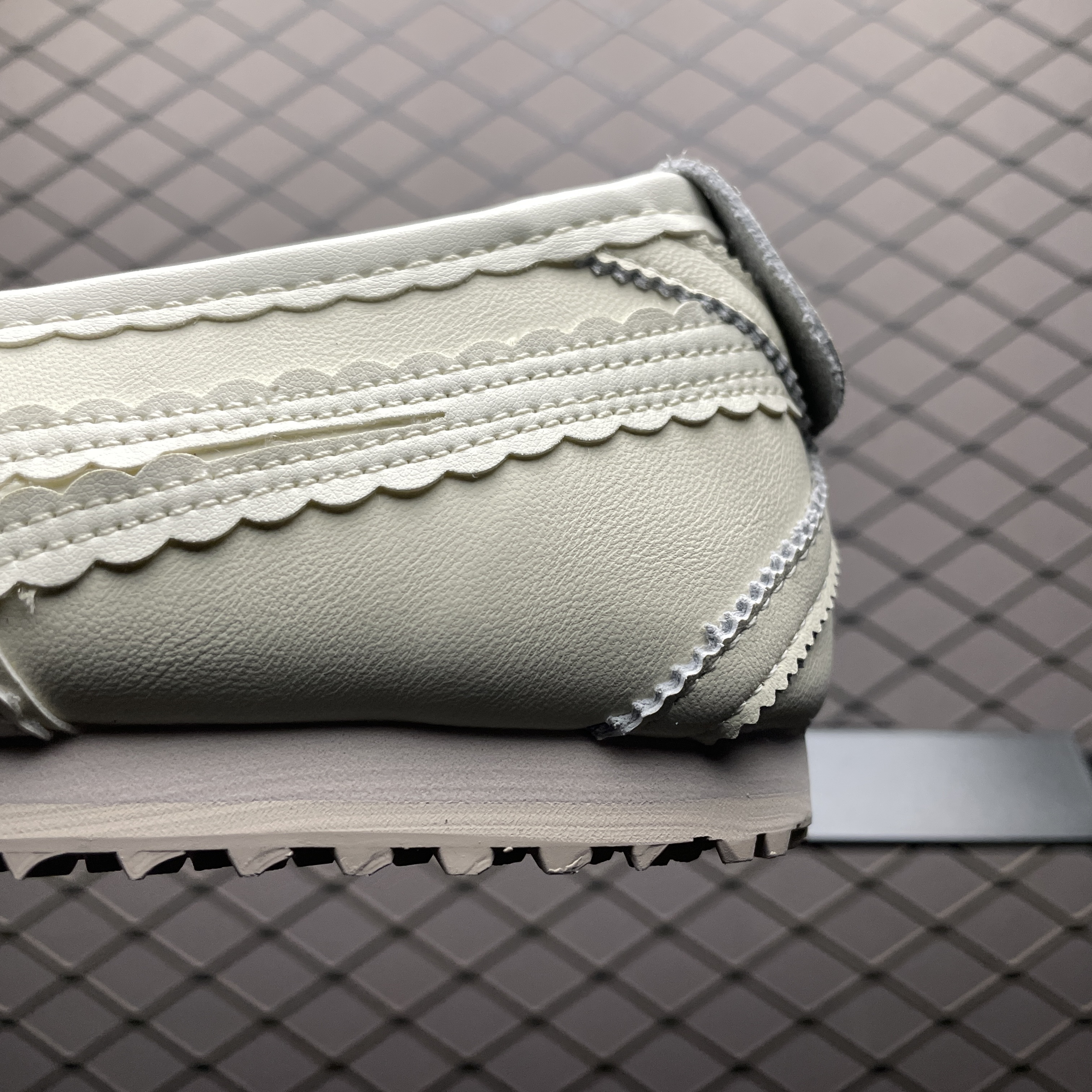 Onitsuka Tiger Women's Mexico 66 TGRS "Ivory/Cream"（ 1182A660-752）