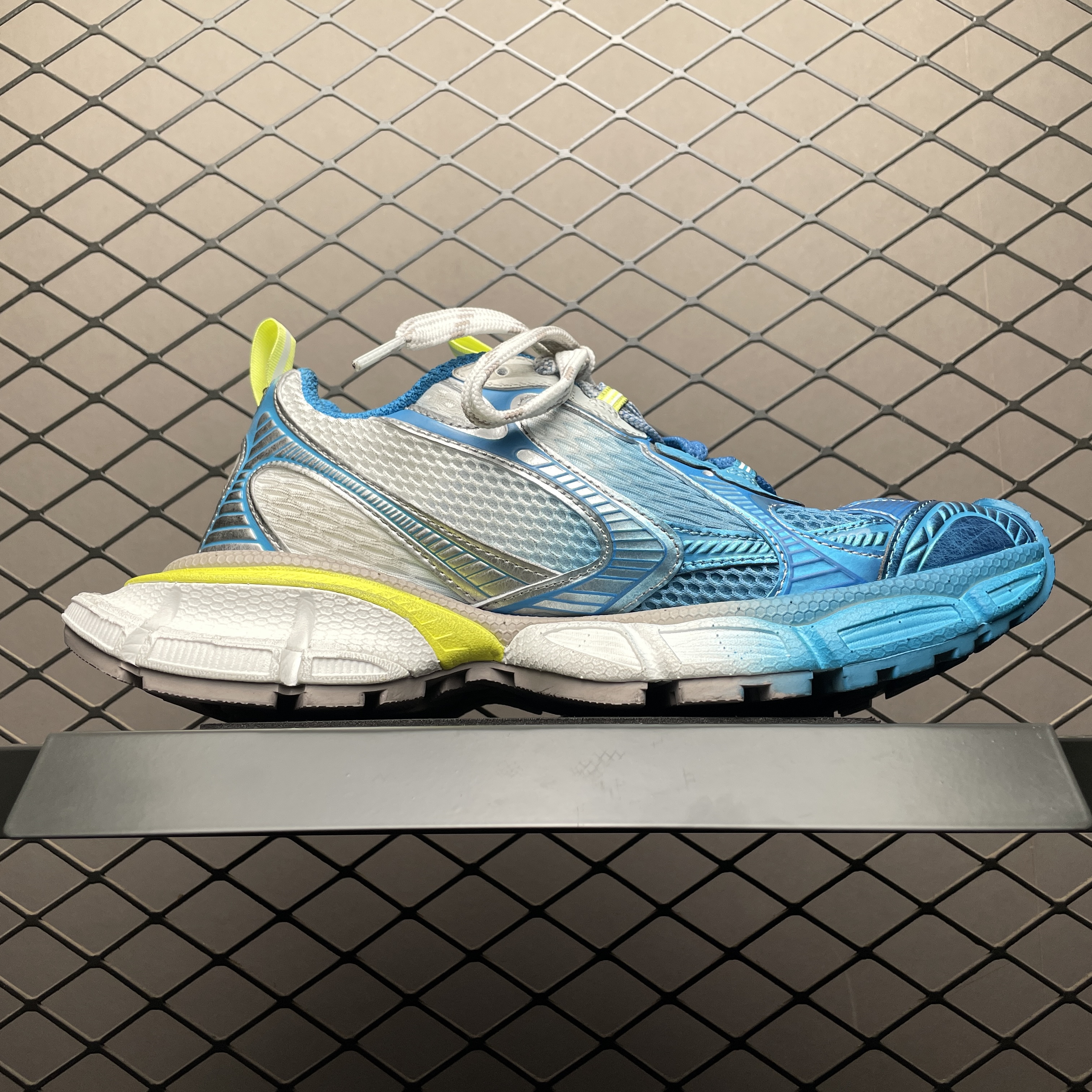 BALENCIAGA Men's 3xl Toe Spray Sneakers（734734W3XTS9479）