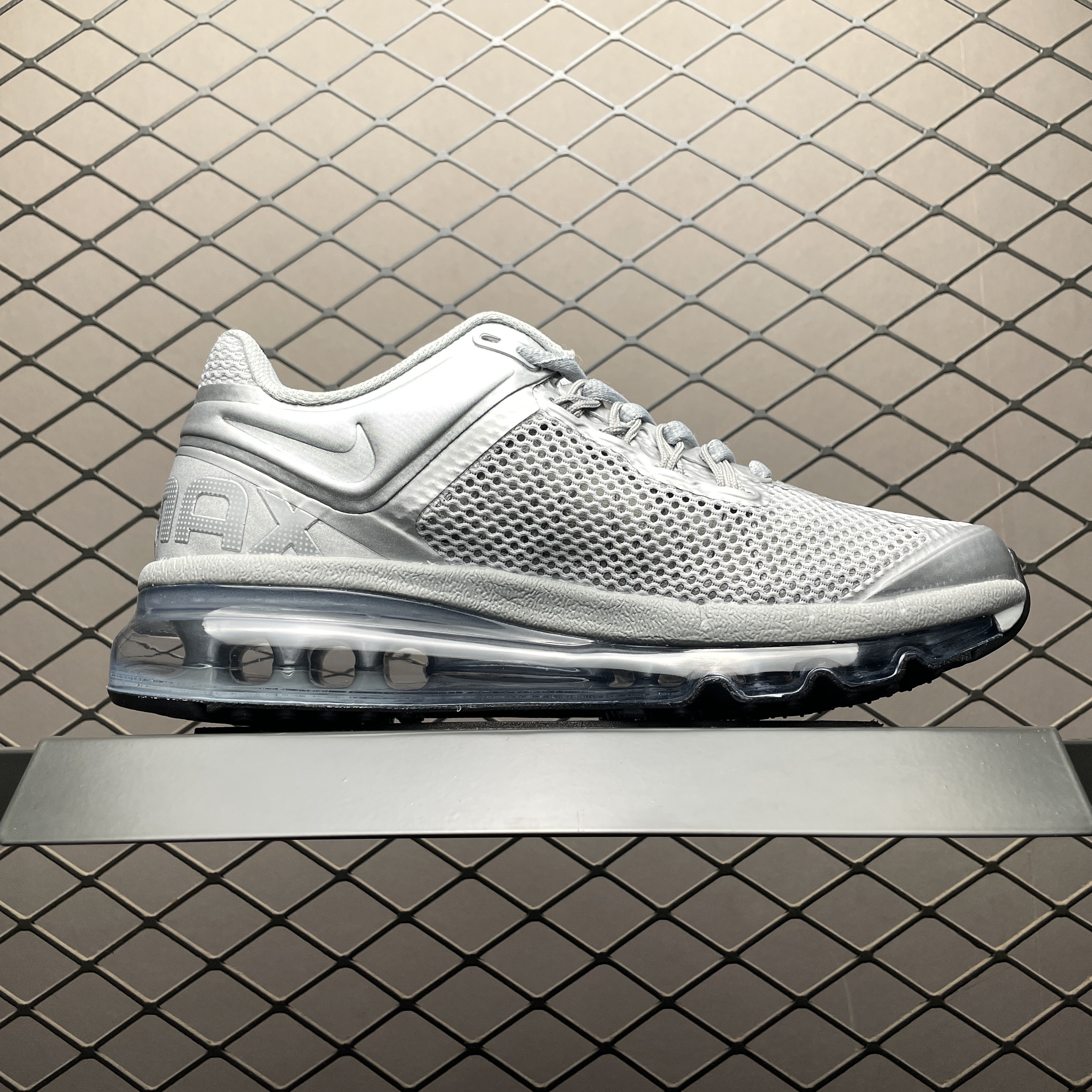 Nike Air Max 2013 Metallic Silver Black (HQ3025-001)