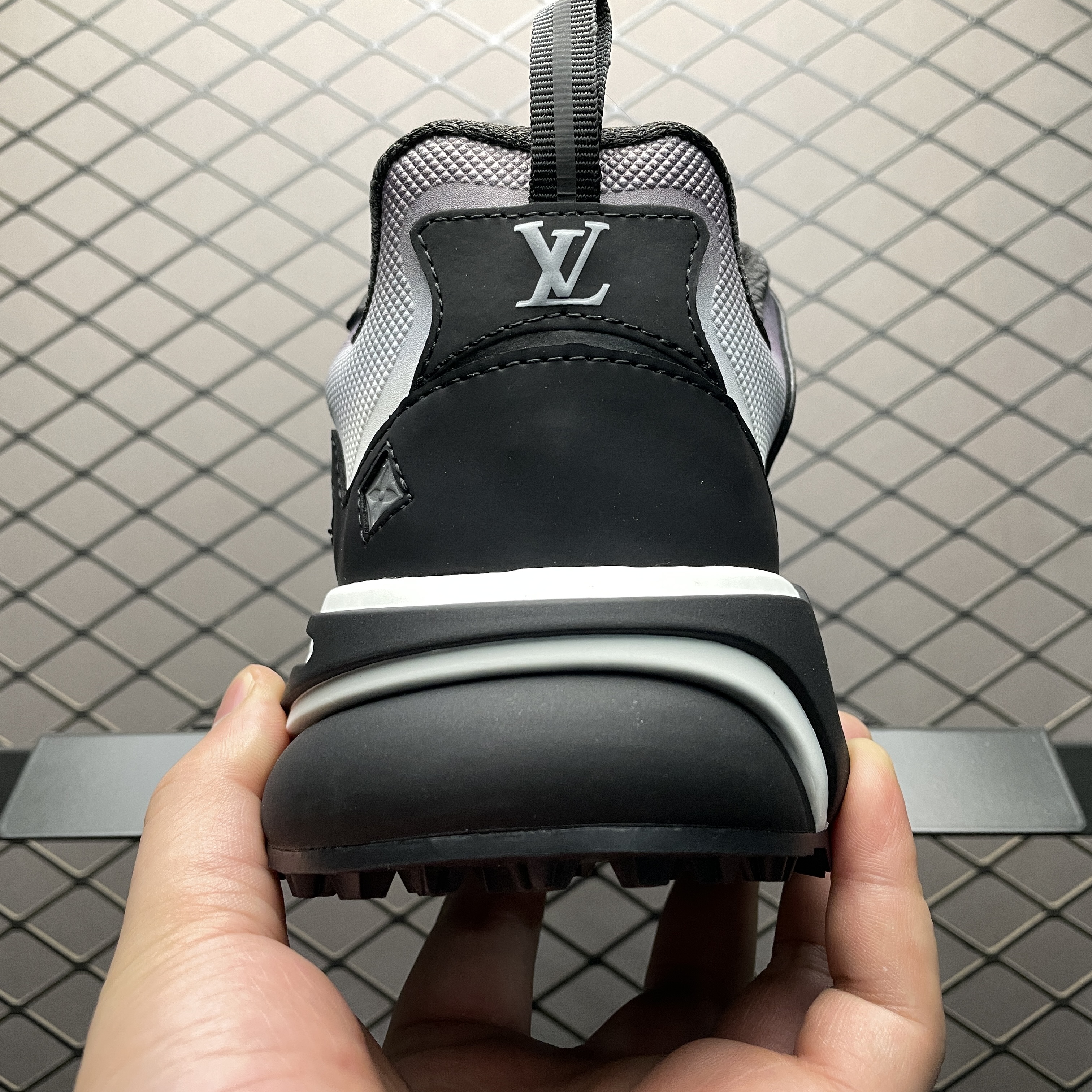 Louis Vuitton Runner Tatic Sneaker - Shoes（1ACG7W）