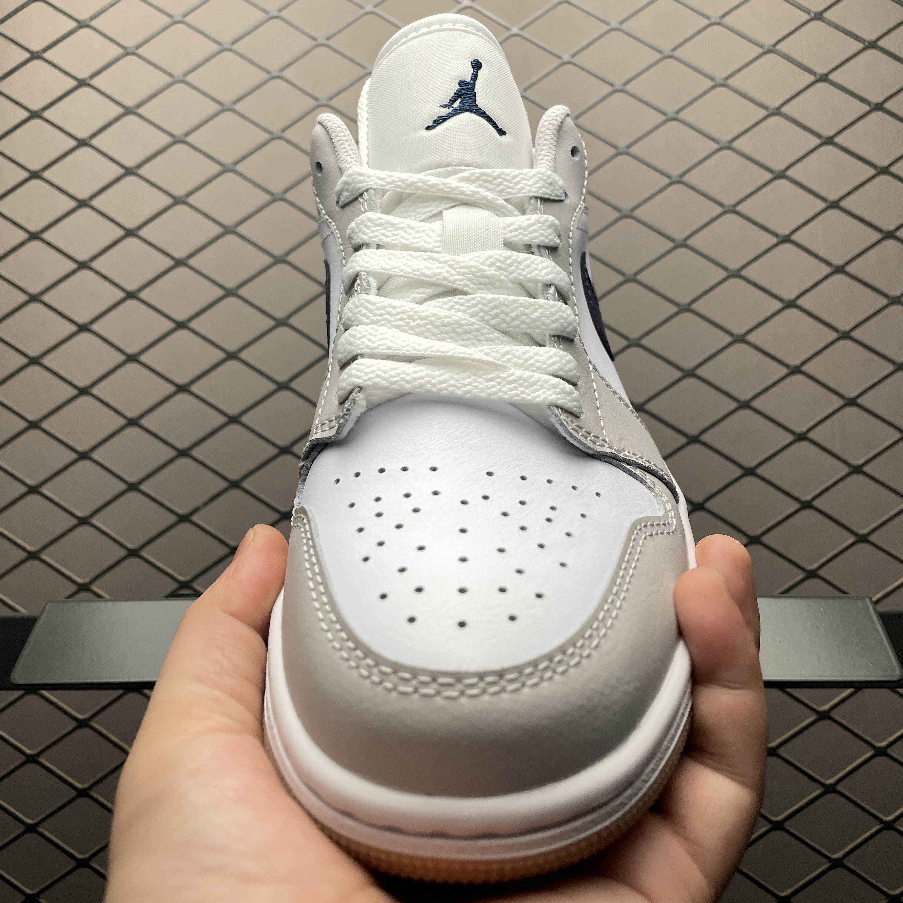 Nike Air Jordan 1 Low "Georgetown"（553558-146）