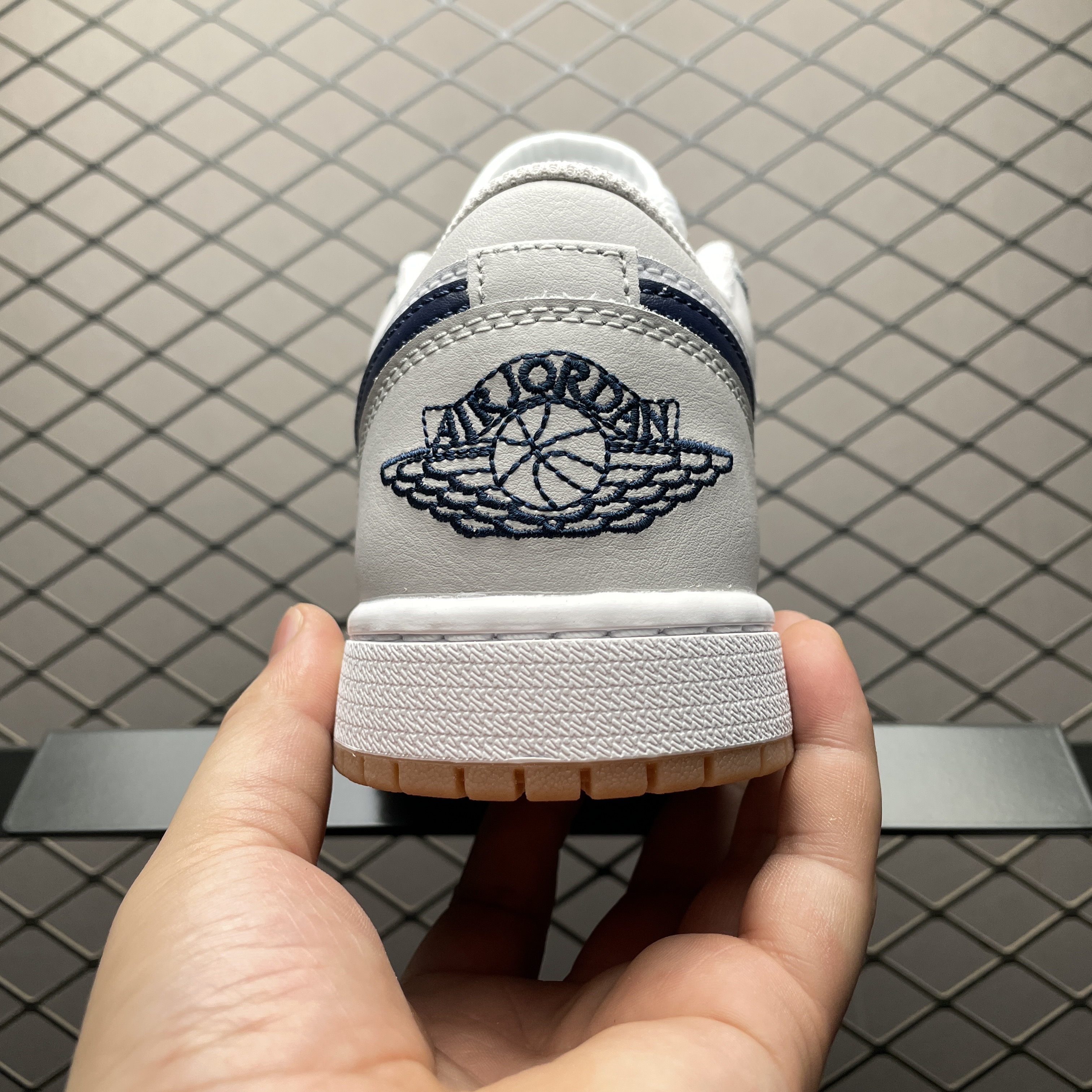 Nike Air Jordan 1 Low "Georgetown"（553558-146）