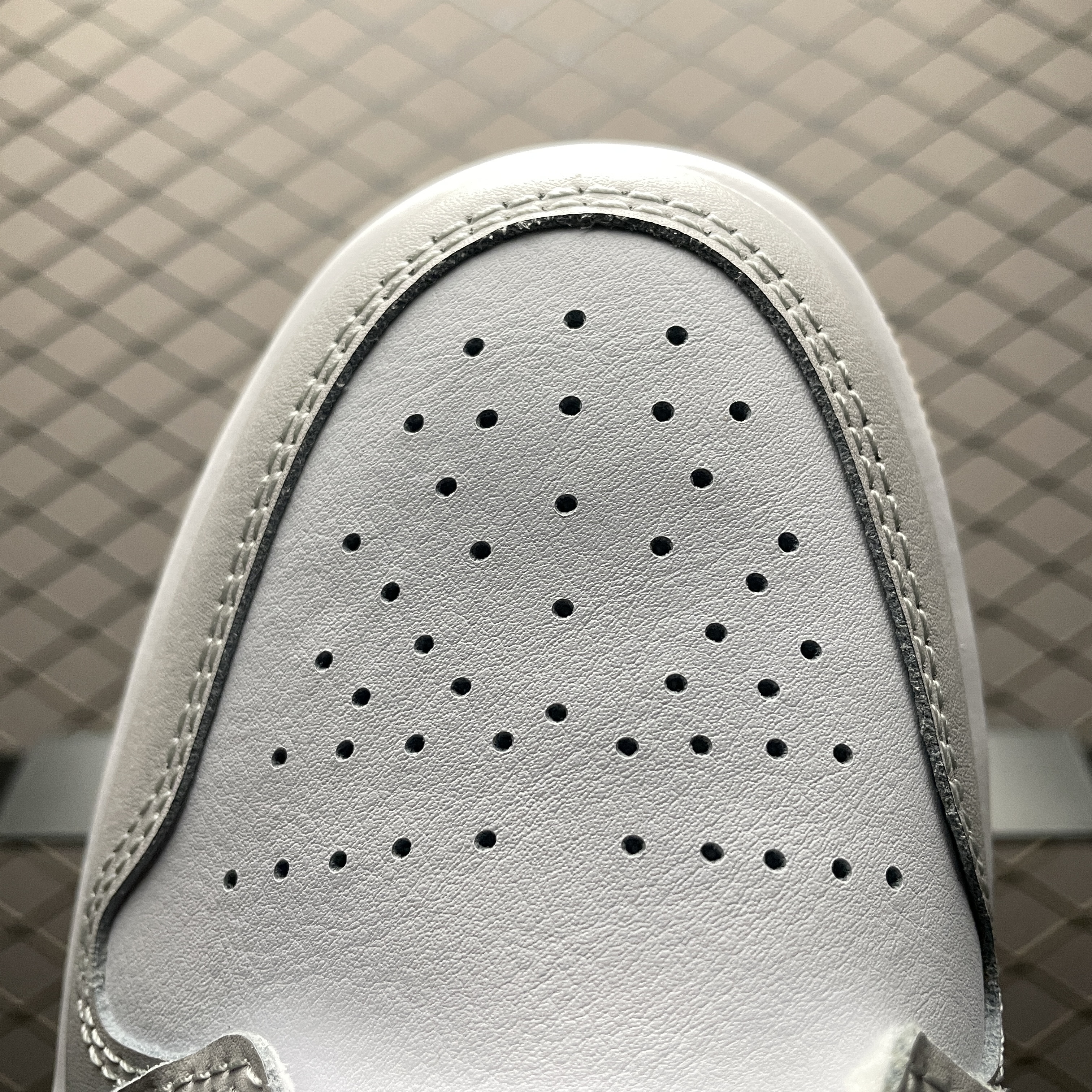 Nike Air Jordan 1 Low "Georgetown"（553558-146）