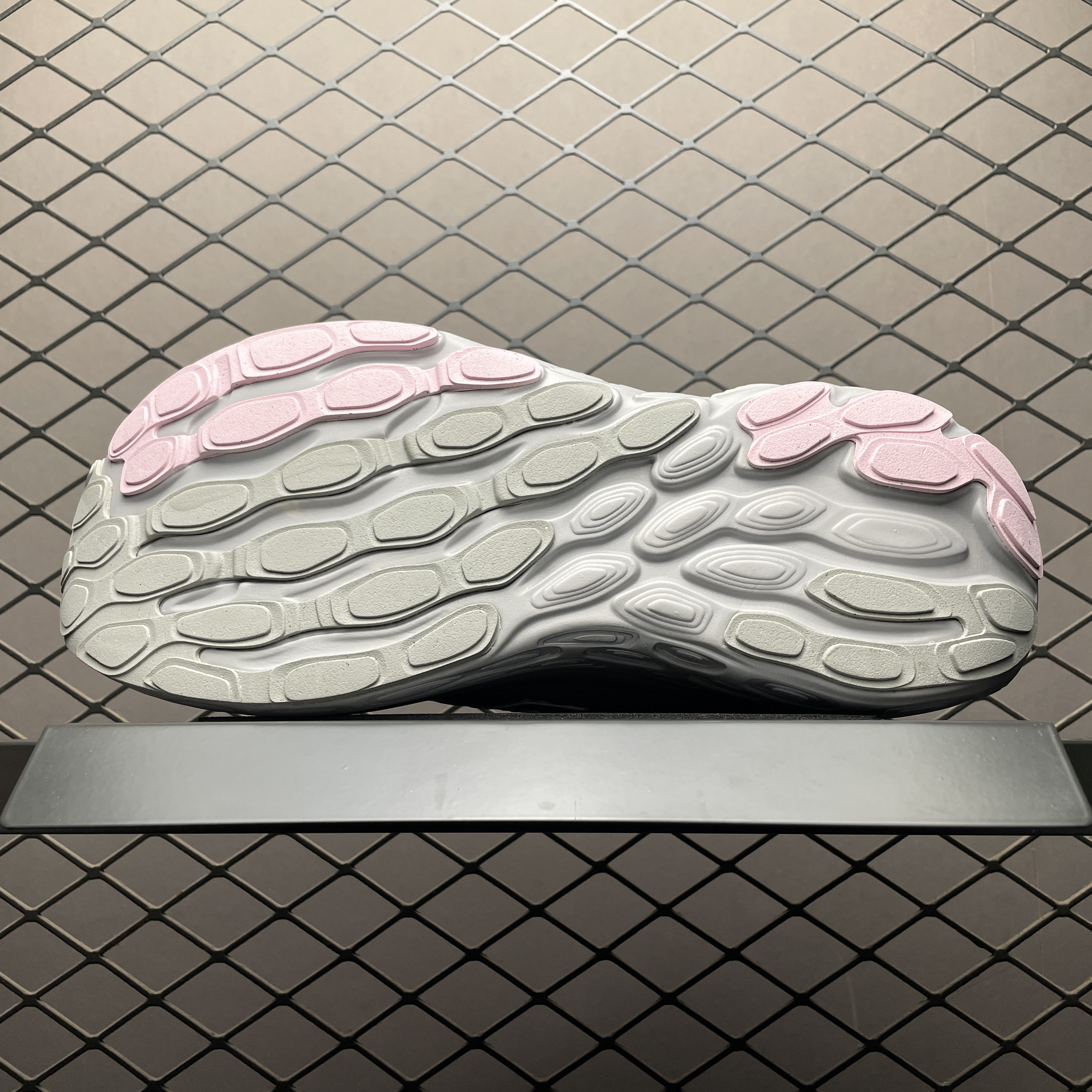 Ganni × New Balance Women's Fresh Foam Trainer "Grey" (UTRNGA)