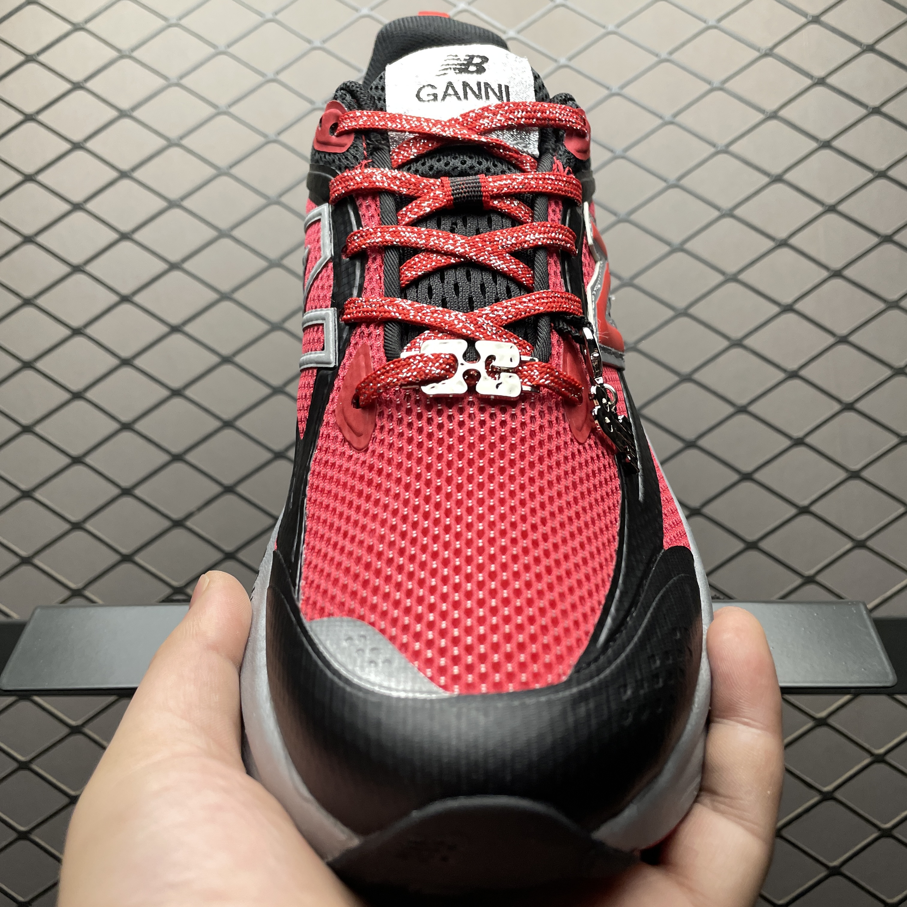 GANNI × New Balance Women's Fresh Foam Trainer "Red" (UTRNGN)