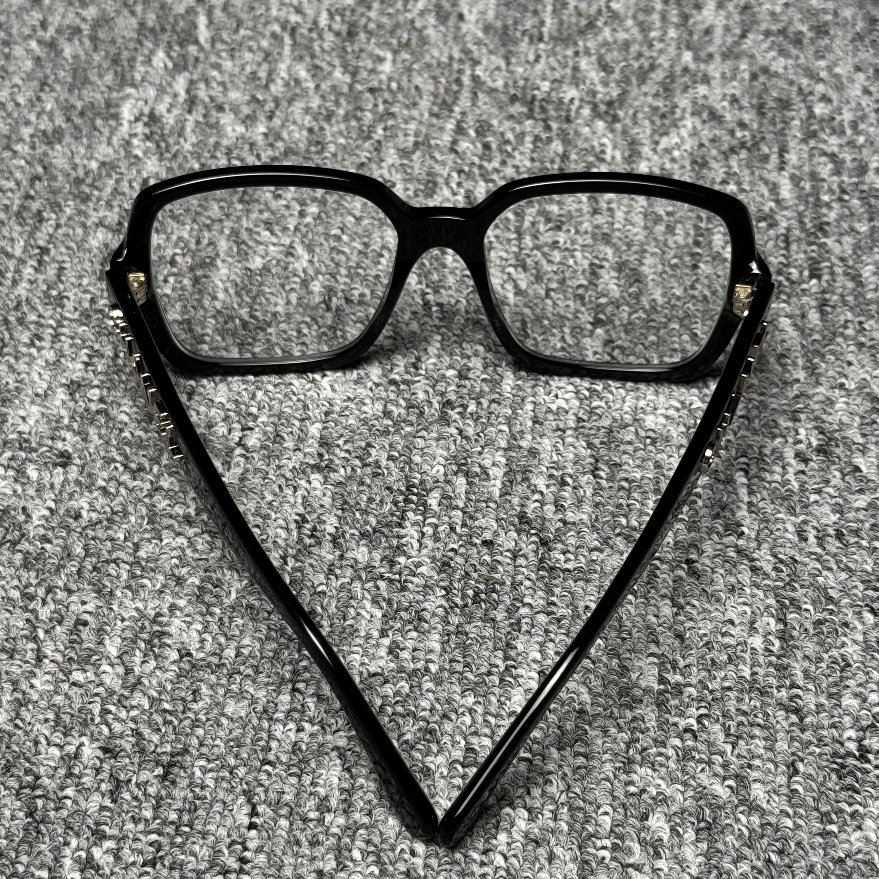 Chanel Oversized Frame Sunglasses (CH5408-C6221W-56)