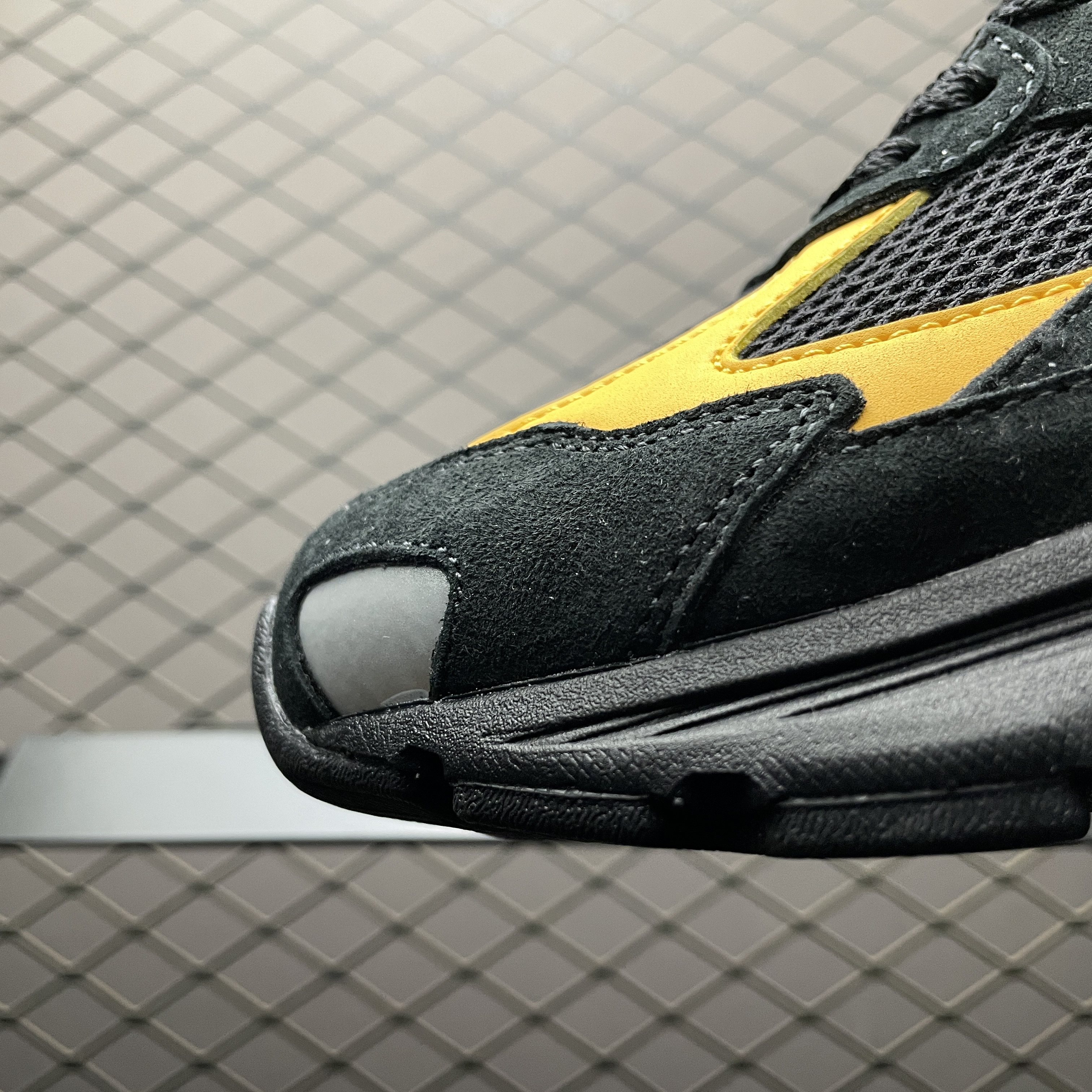 KITH x New Balance sneakers (M2010ND)