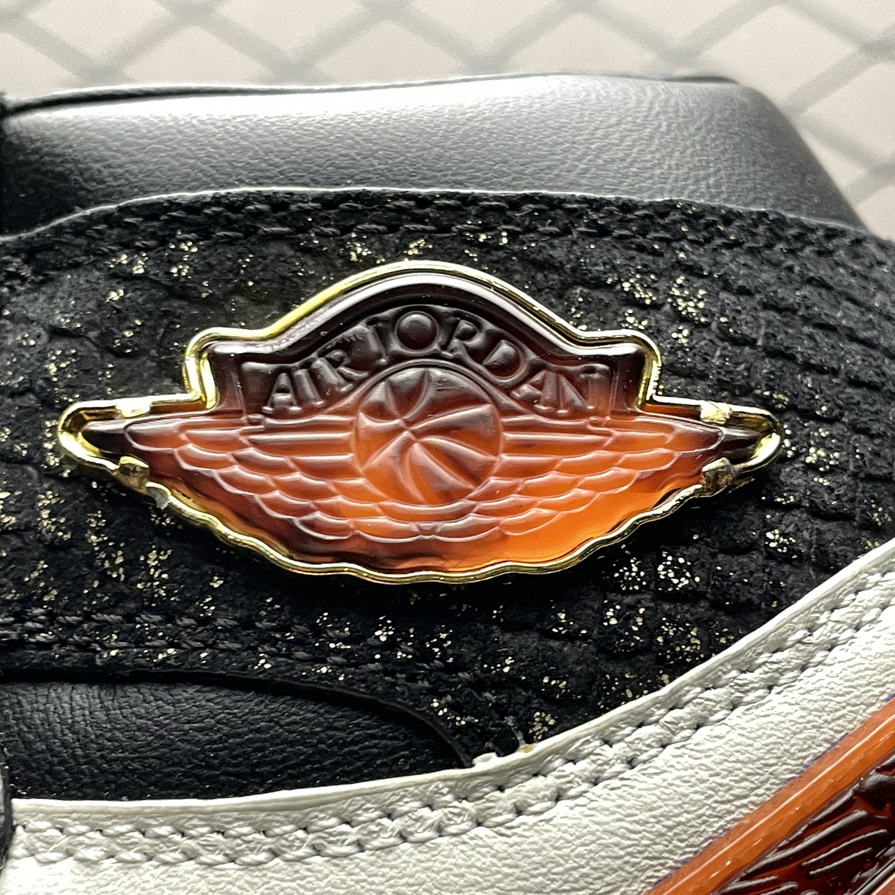 Nike Air Jordan 1 High OG “XuanWu” (Serial Numbered/3399 pairs)（IB3165-091）