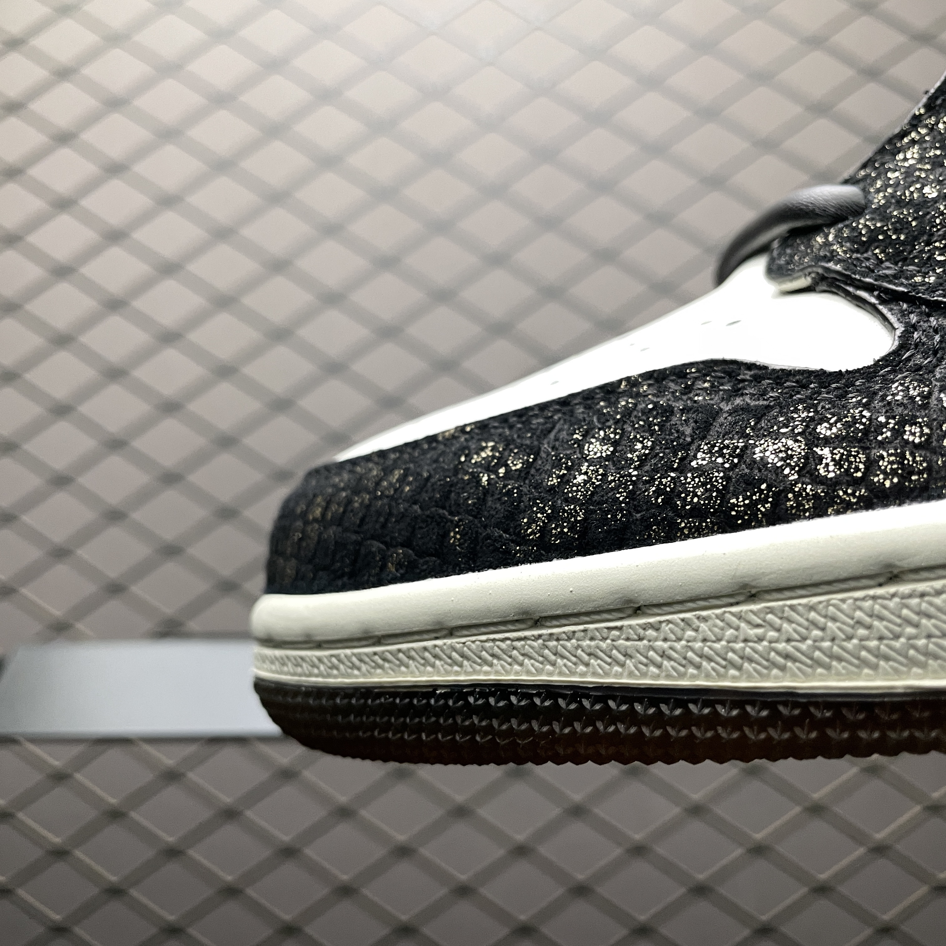 Nike Air Jordan 1 High OG “XuanWu” (Serial Numbered/3399 pairs)（IB3165-091）