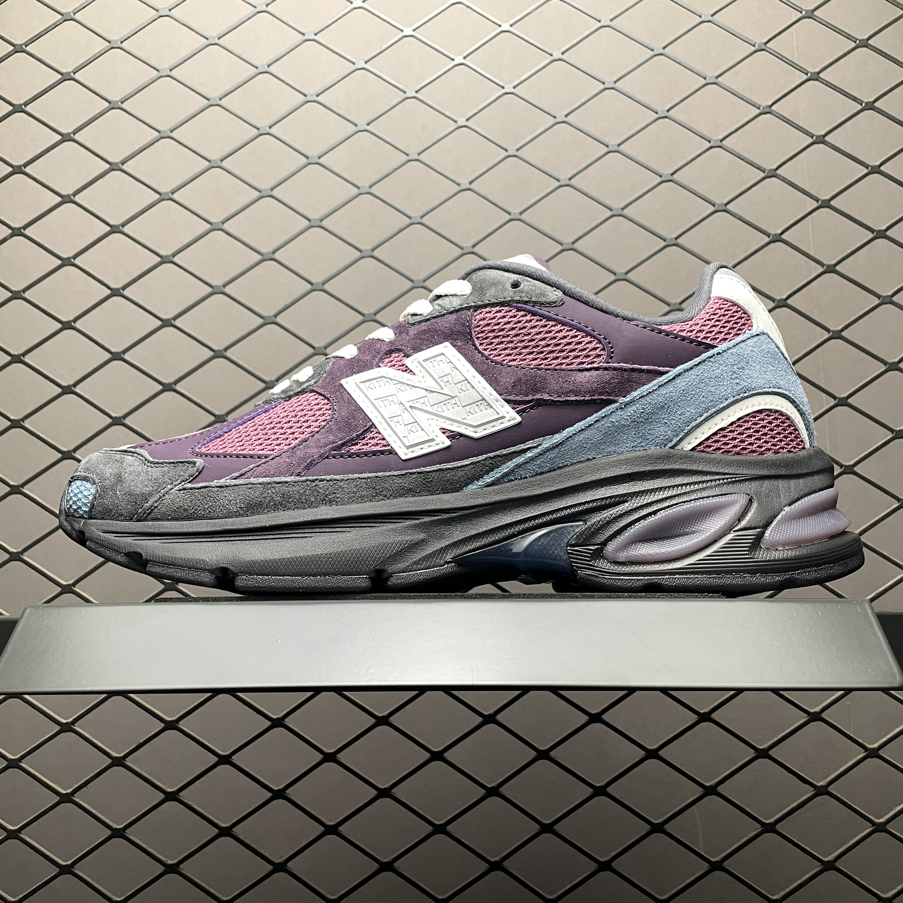 KITH x New Balance sneakers (M2010ANB)