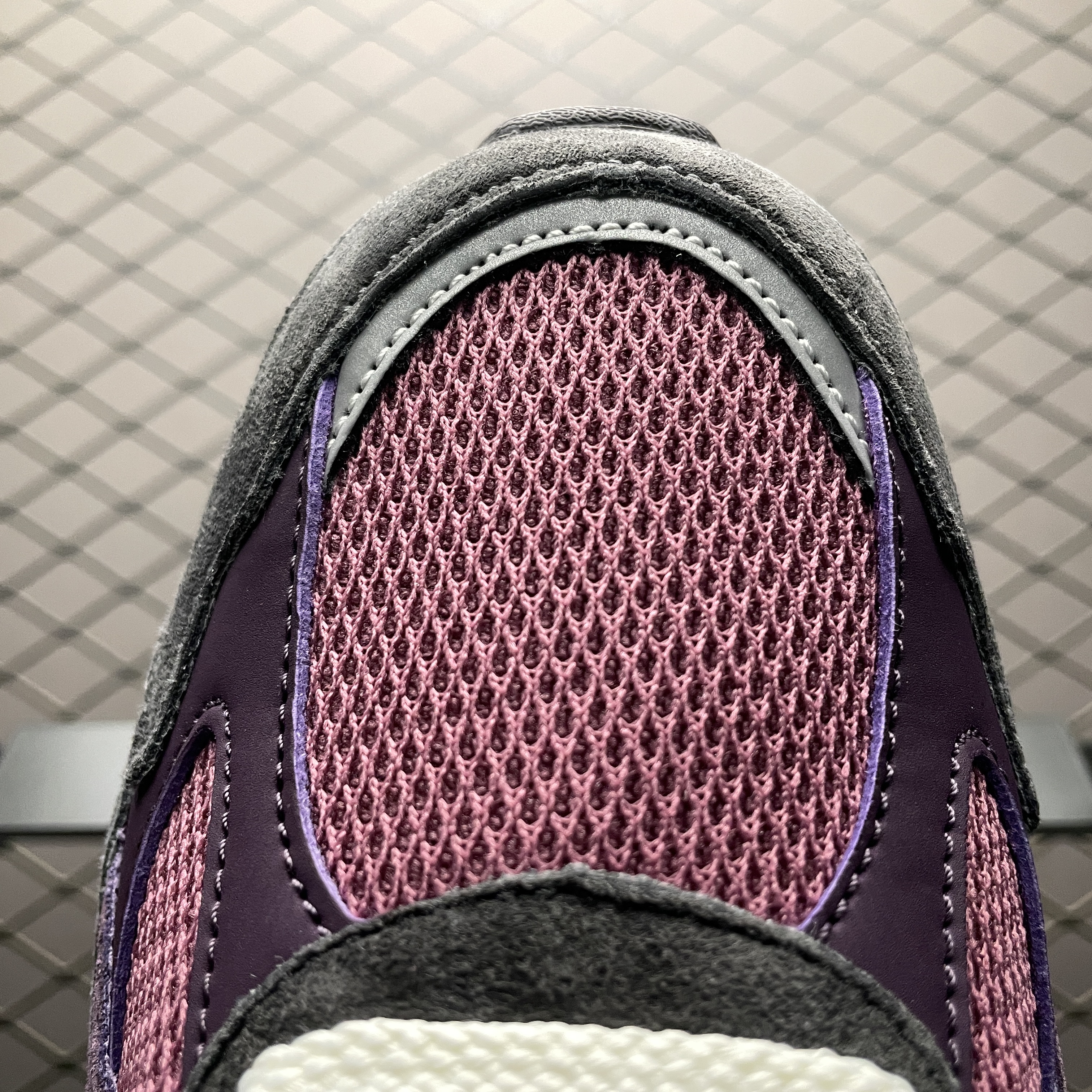 KITH x New Balance sneakers (M2010ANB)