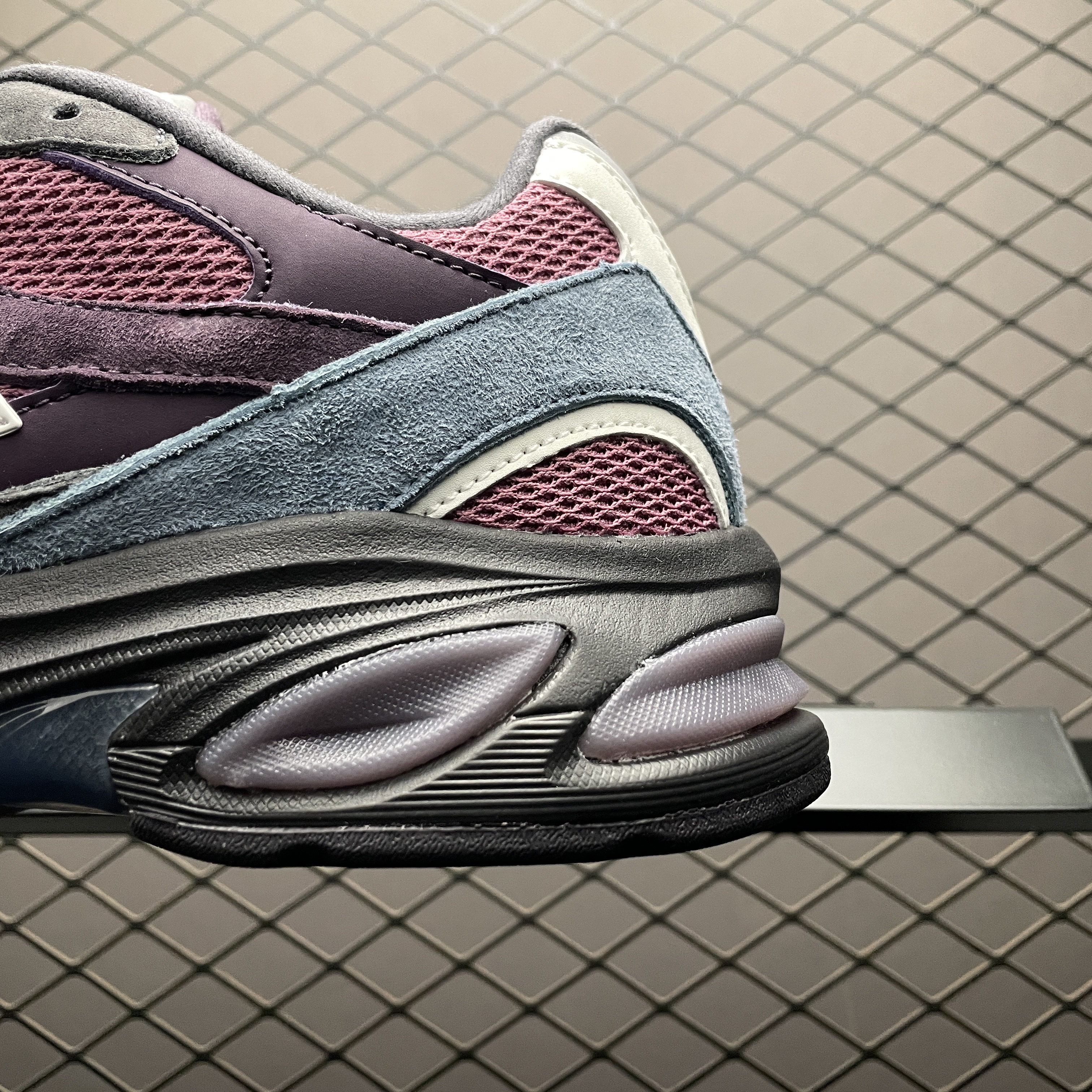 KITH x New Balance sneakers (M2010ANB)