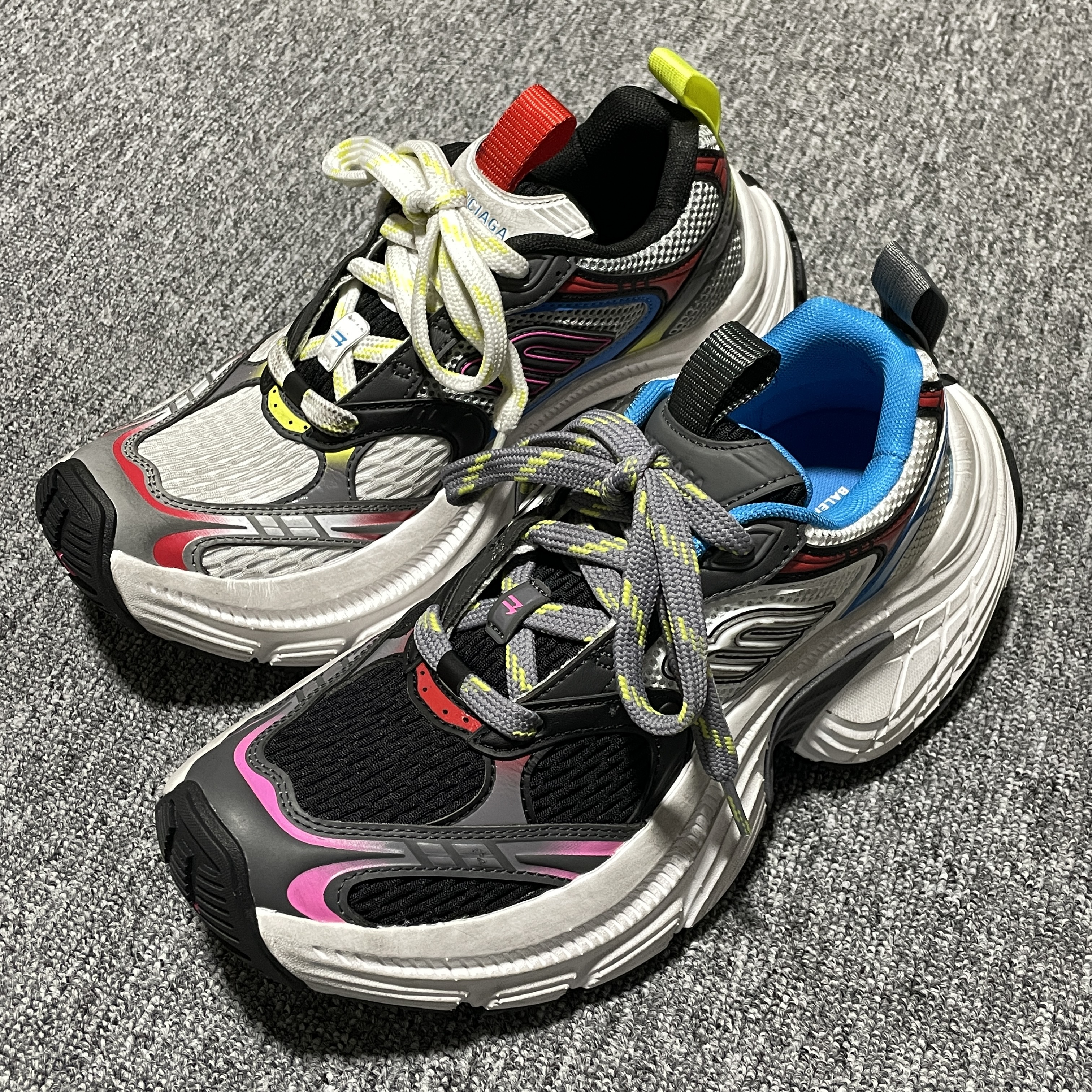 BALENCIAGA 10XL Sneaker （815859W2MV71980（815853W2MV71980））