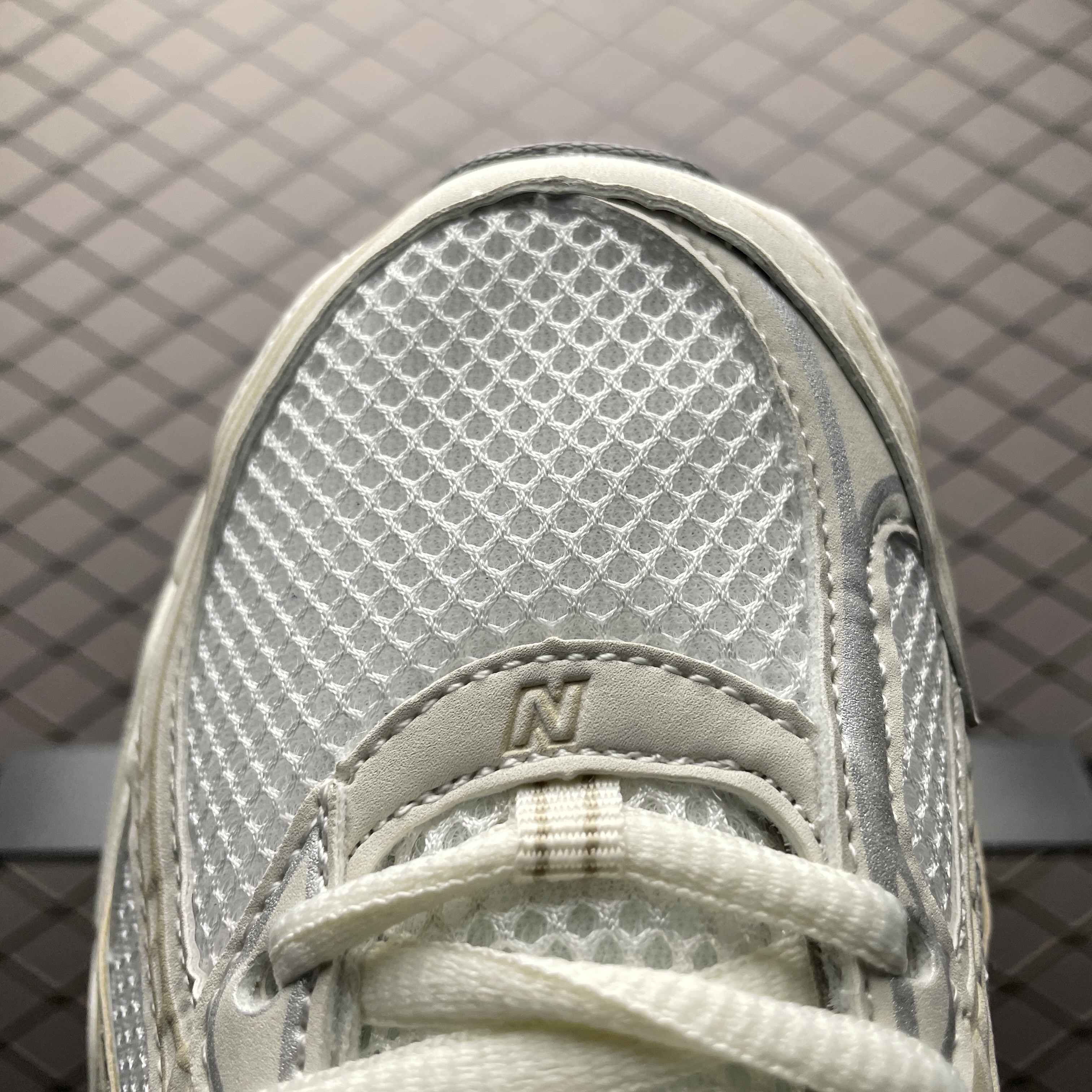 New Balance740 sneakers (U740PR2）