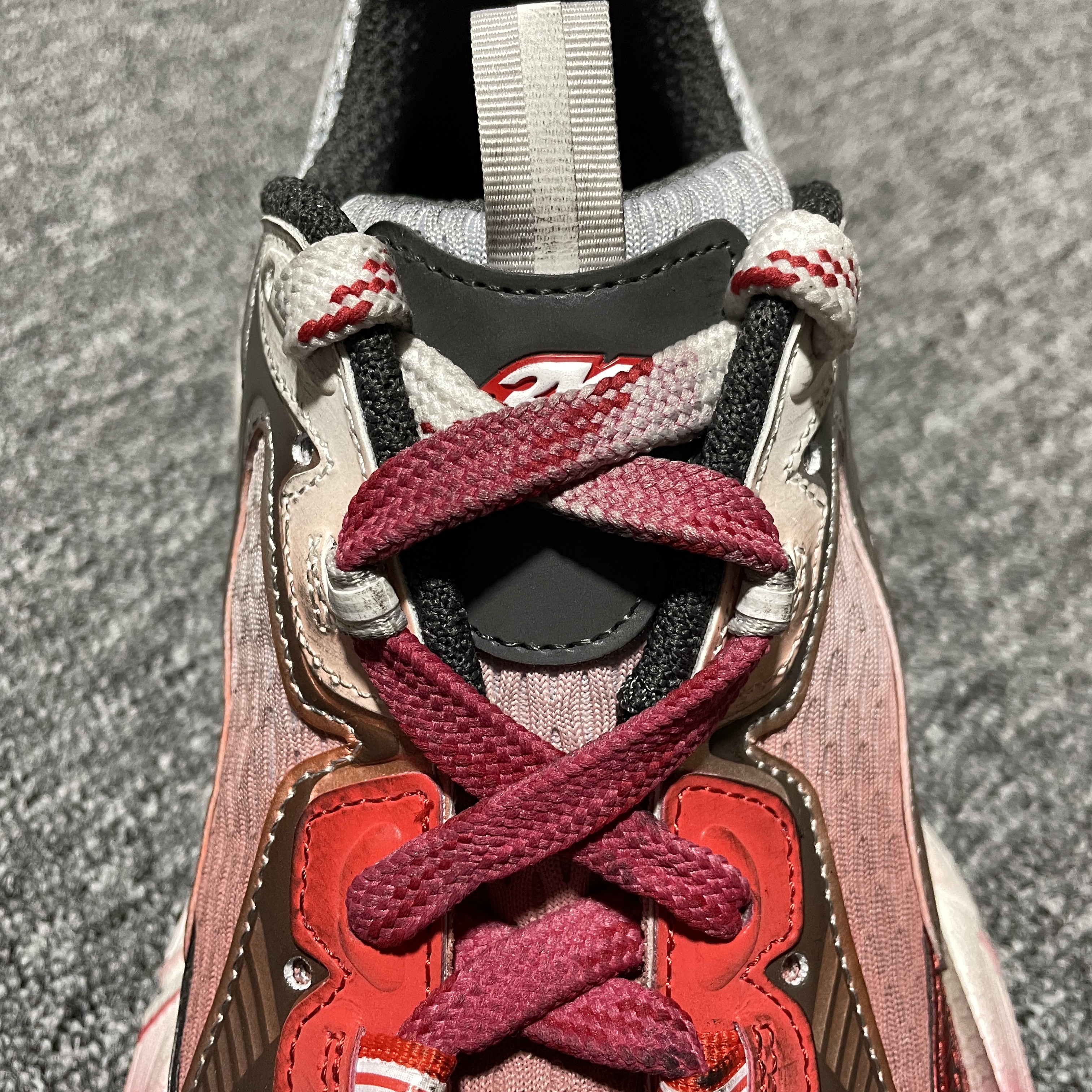 BALENCIAGA WHITE GREY AND RED 3XL SNEAKERS（734734W3XTS9461）