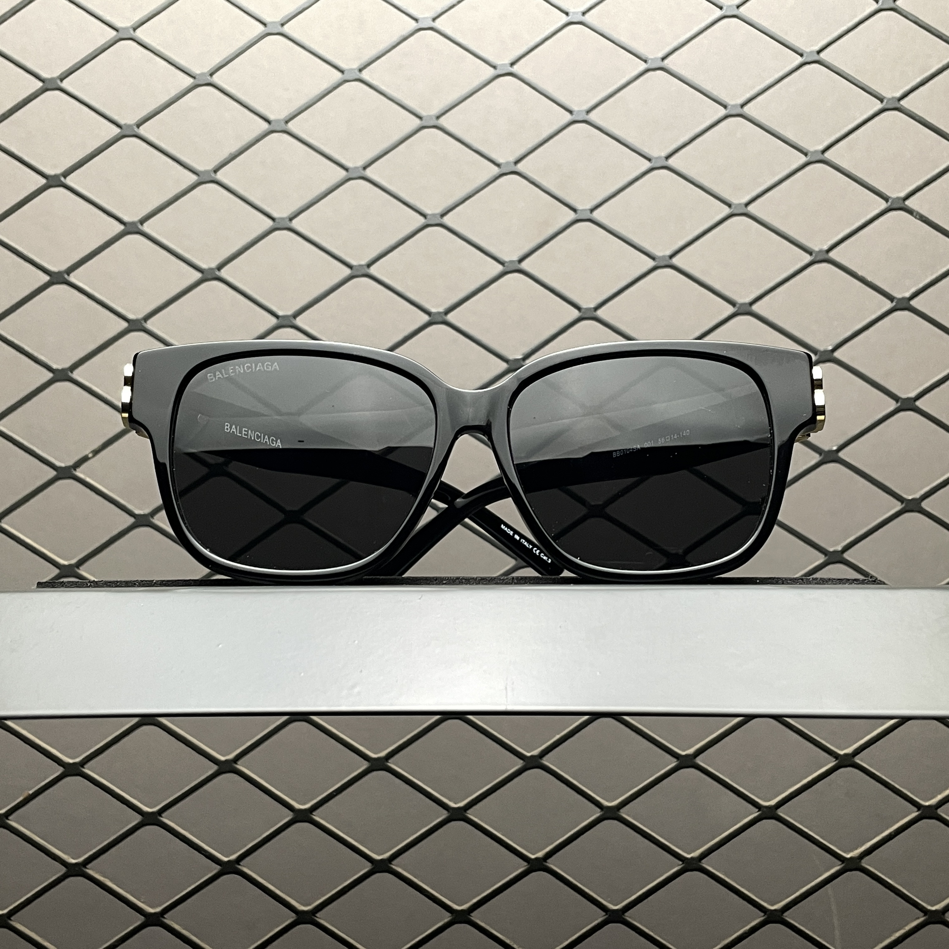 Balenciaga Sunglasses（BB0095S-001）